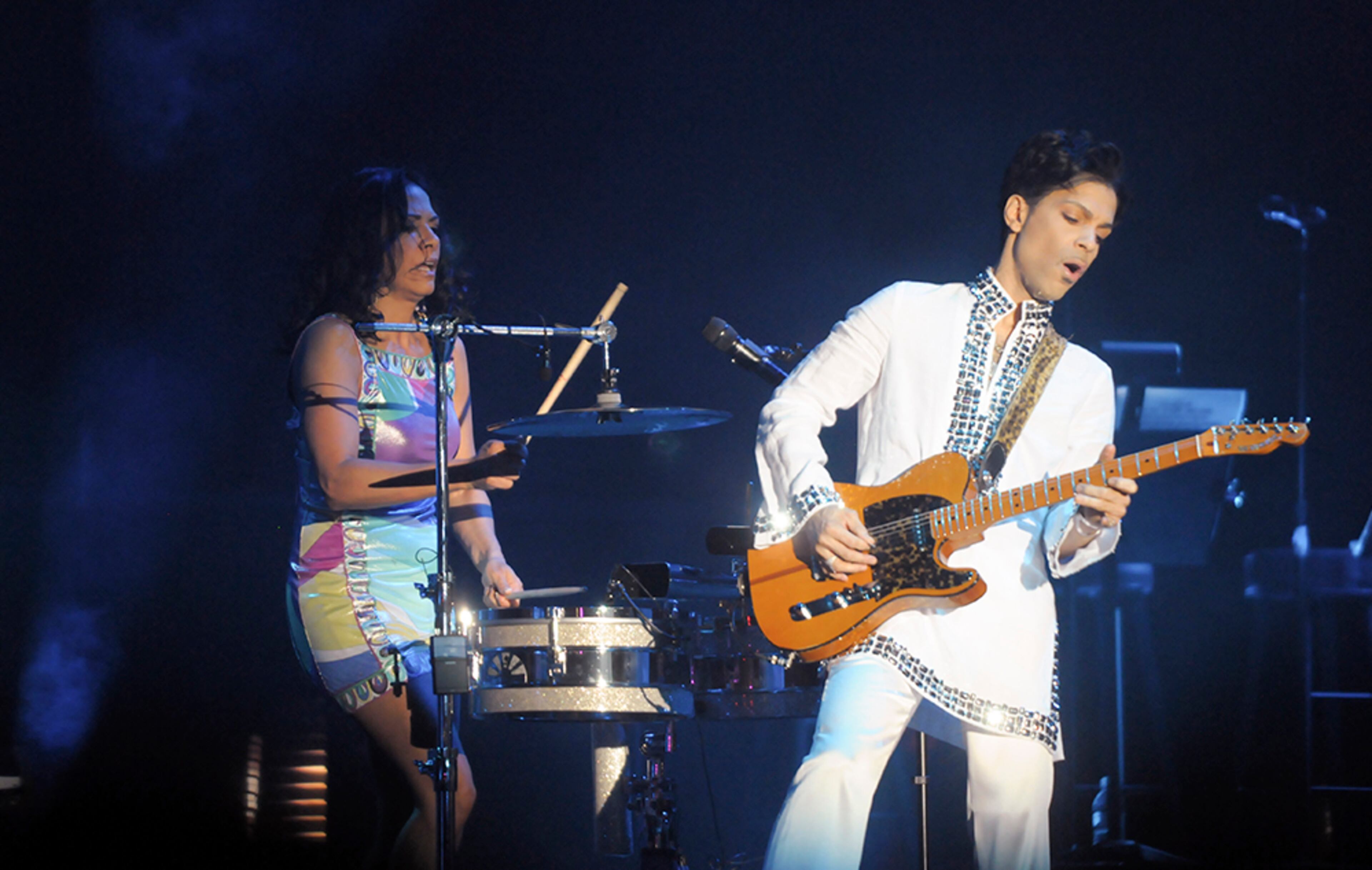 Prince performs at the Coachella Valley Music and Arts Festival in Indio, Calif., April 27, 2008.