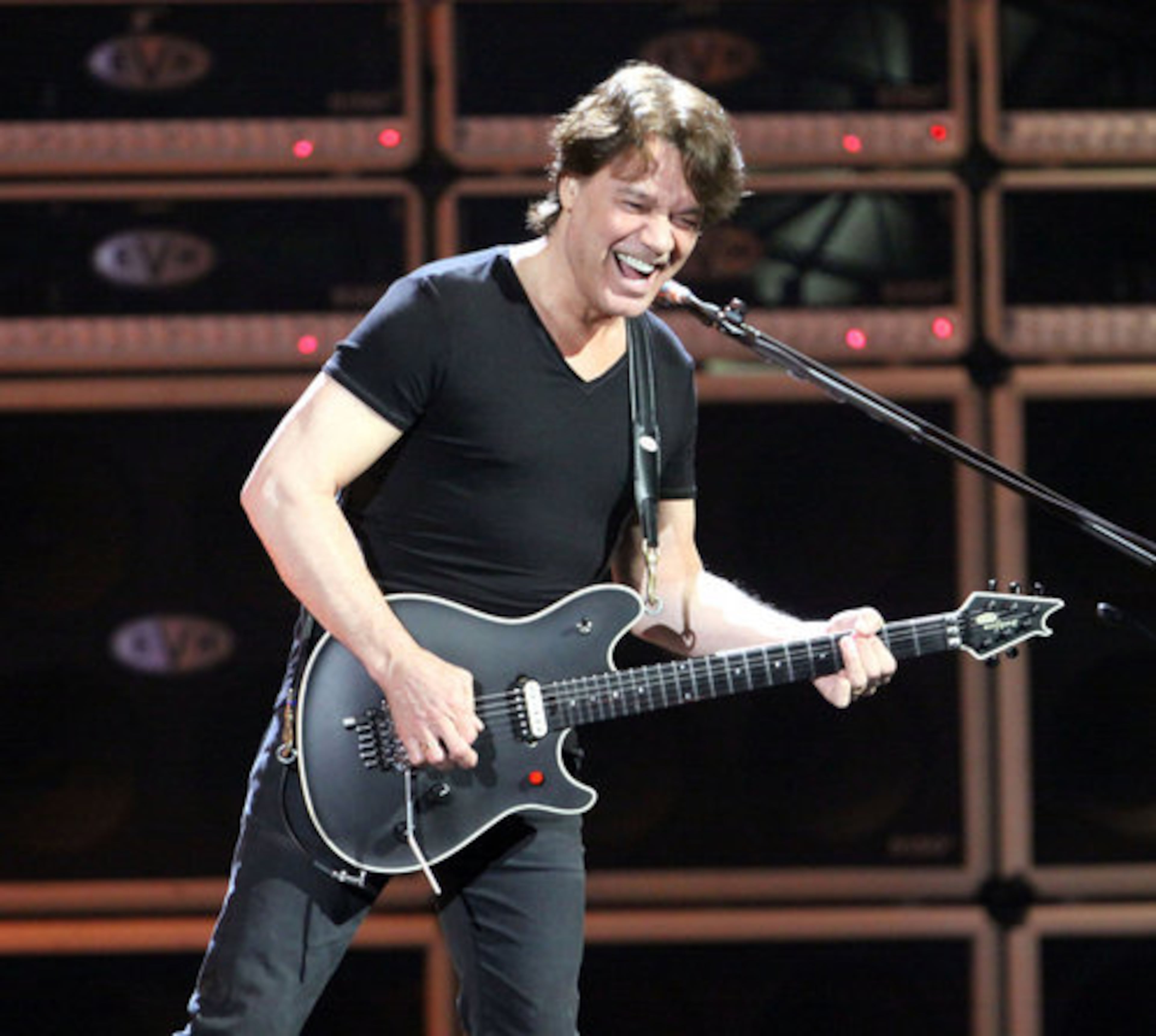 Eddie Van Halen and the band effortlessly rolled into their newest single "She's the Woman."