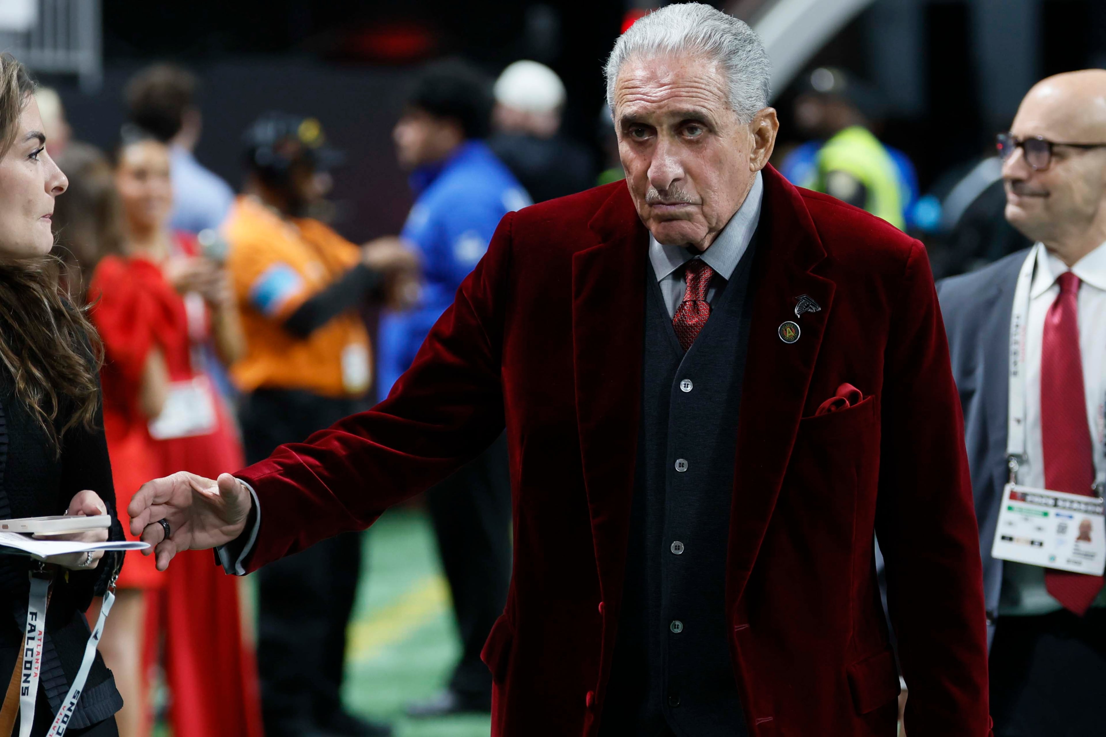 Atlanta Falcons owner Arthur Blank enters the field moments before the game between the Baltimore Ravens and the Atlanta Falcons at Mercedes-Benz Stadium in Atlanta on Sunday, Oct. 11, 2026.
(Miguel Martinez/AJC)
