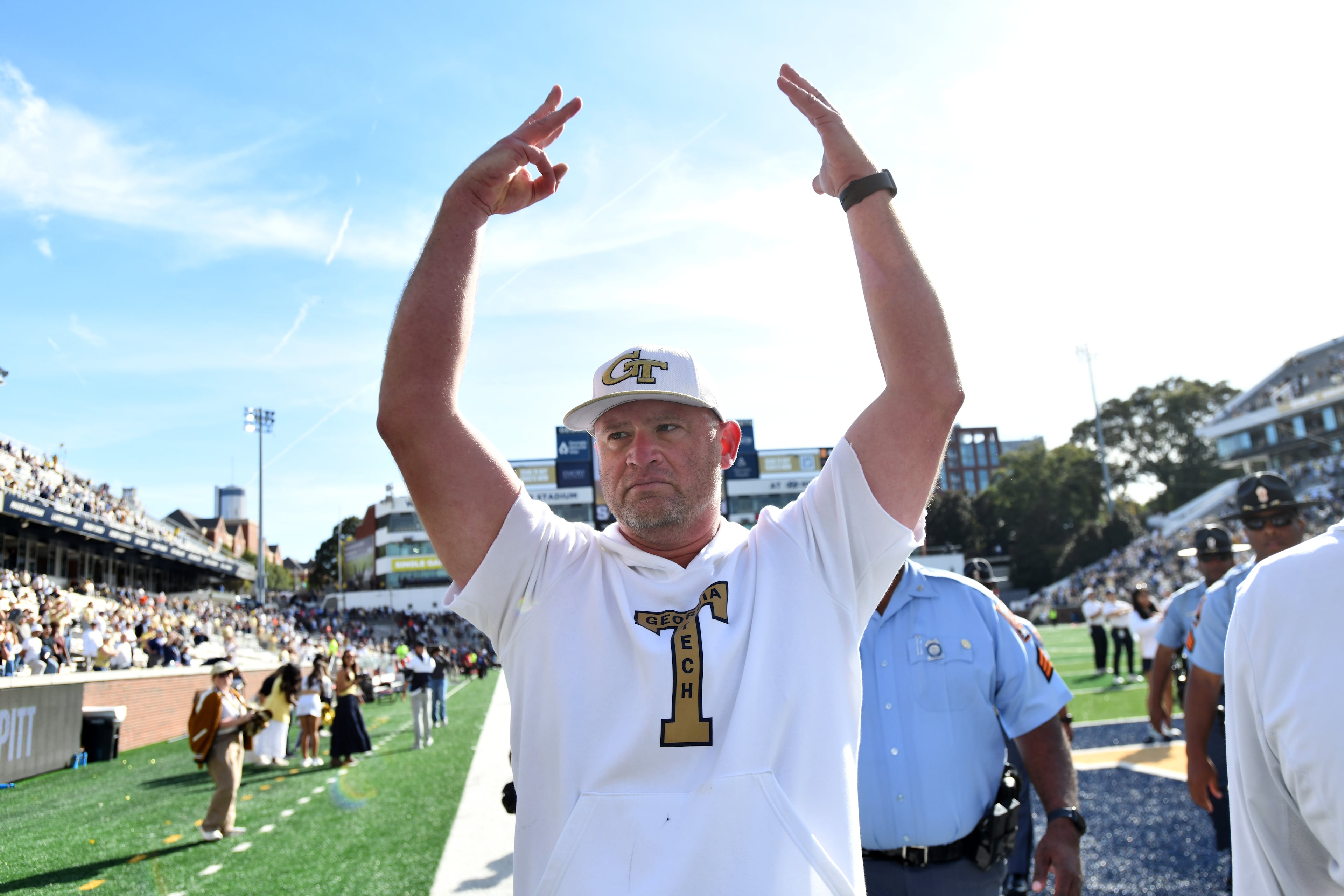 Georgia Tech head coach Brent Key celebrates the team’s 8th consecutive win this season after Georgia Tech beat Syracuse during an NCAA college football game at Bobby Dodd Stadium, Saturday, Oct. 25, 2025 in Atlanta. Georgia Tech won 41-16 over Syracuse. The Yellow Jackets are 8-0 for the first time since 1966 and 5-0 in the ACC for the first time ever. (Hyosub Shin/AJC)
