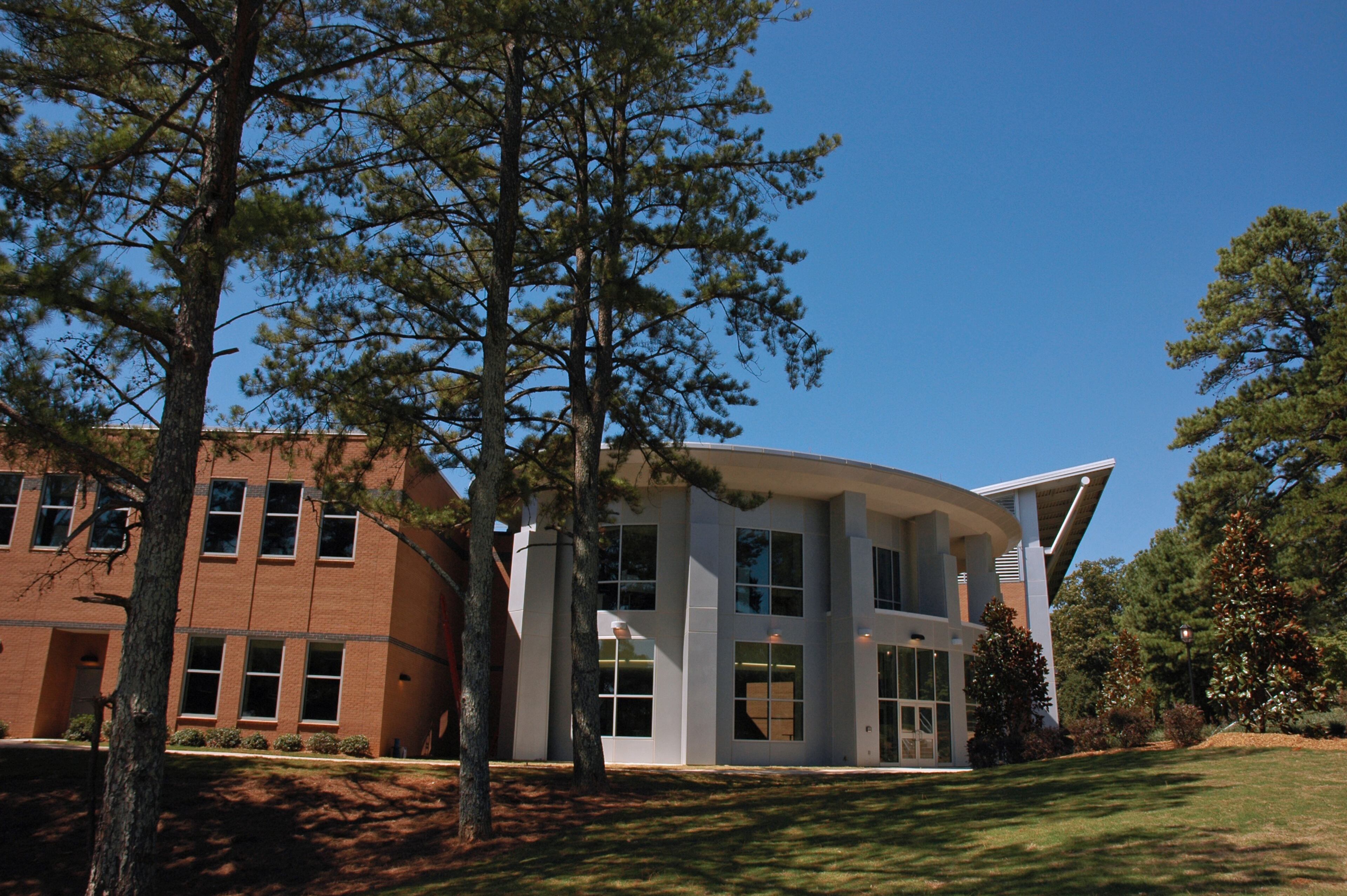 Clayton State University received an overall score of 23.7-39.2 out of 100 points in the new 2016 Wall Street Journal / Times Higher Education college rankings. Clayton State falls in the Ranked Over 800 set of school rankings.