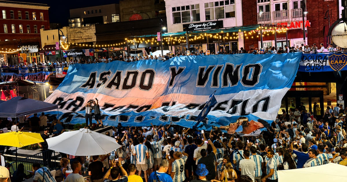 Underground Atlanta welcomes Argentina fans ahead of World Cup semifinal