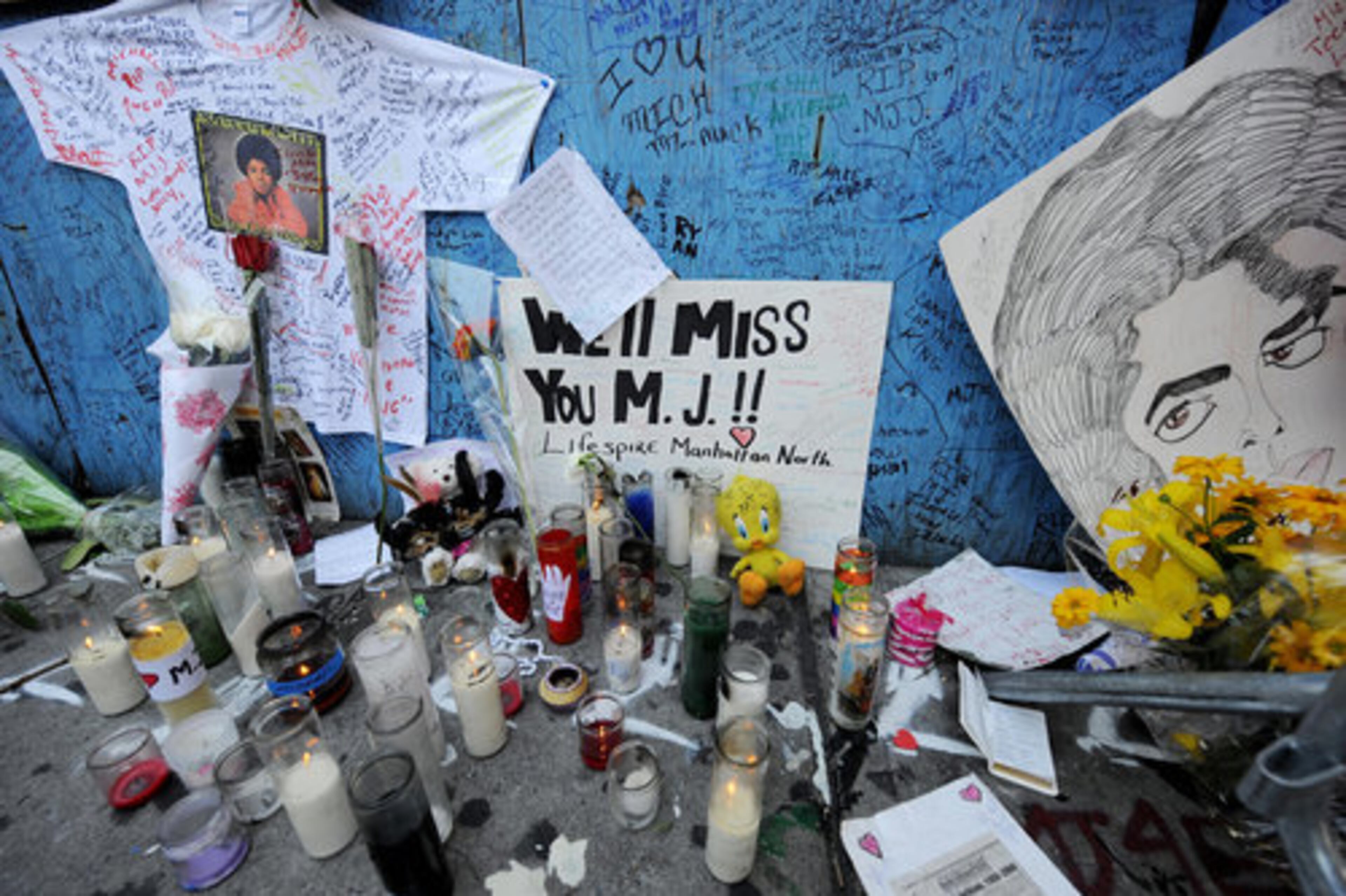 Fans began converging on the Apollo as soon as Jackson died and it has continued to serve as an impromptu memorial site in the days since.