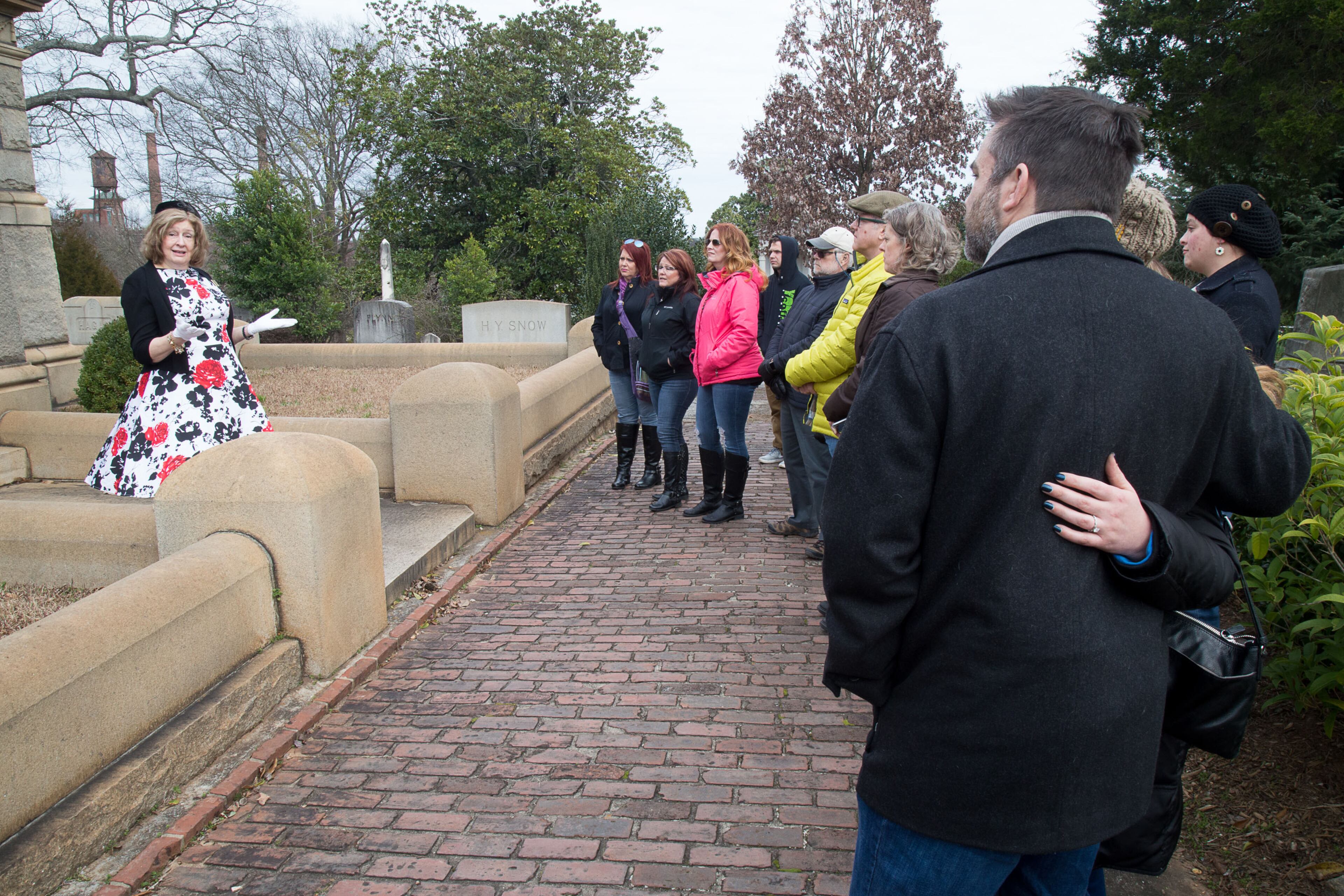 Tour guide Joan Fountain talks about romance to her group at historic Oakland Cemetery during one of the Love Stories of Oakland's hourlong tours in Atlanta on Saturday, February 9, 2019. (Photo: STEVE SCHAEFER / SPECIAL TO THE AJC)
