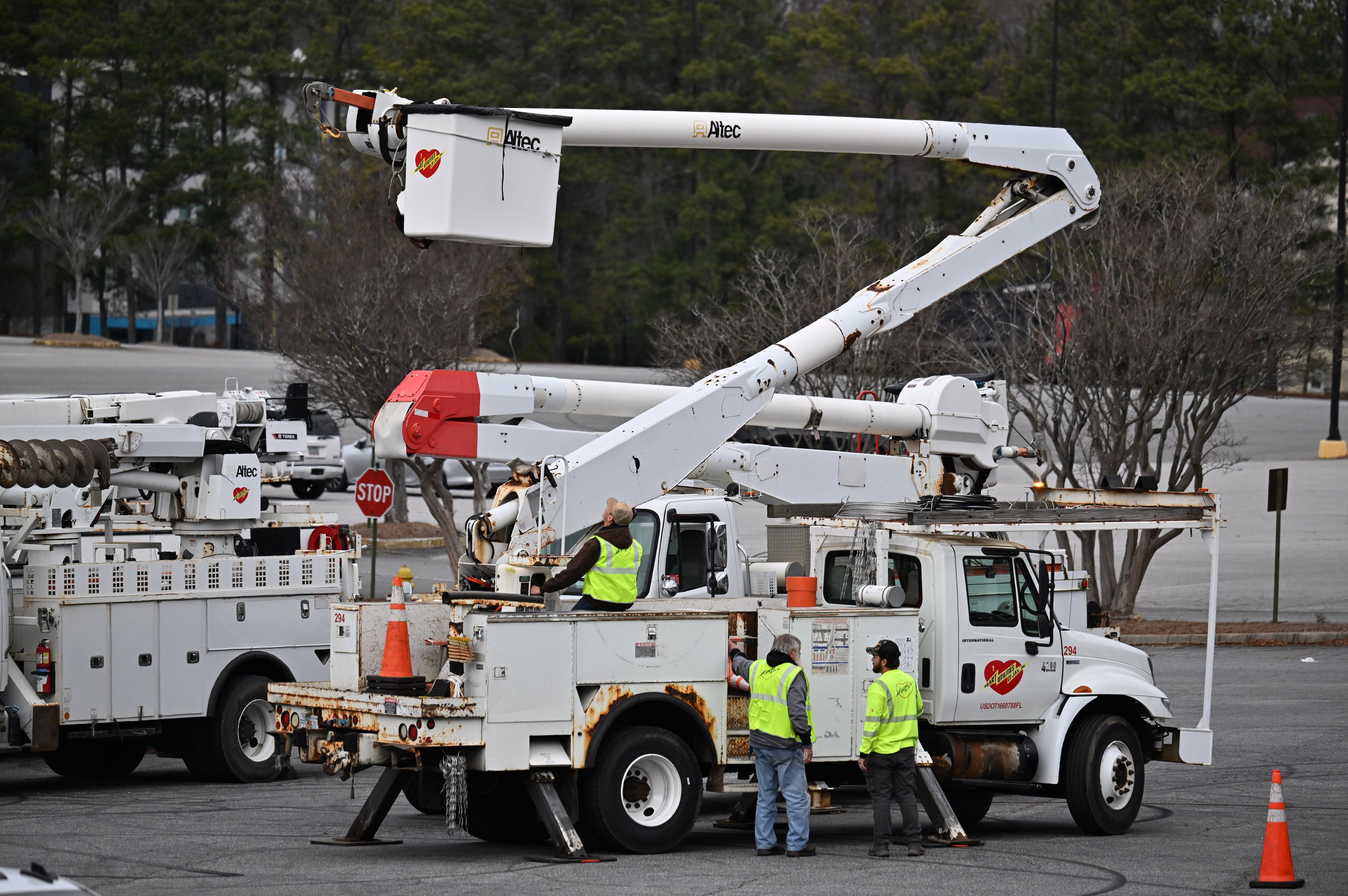 As storm inches closer to Georgia, metro Atlanta braces for ice threat