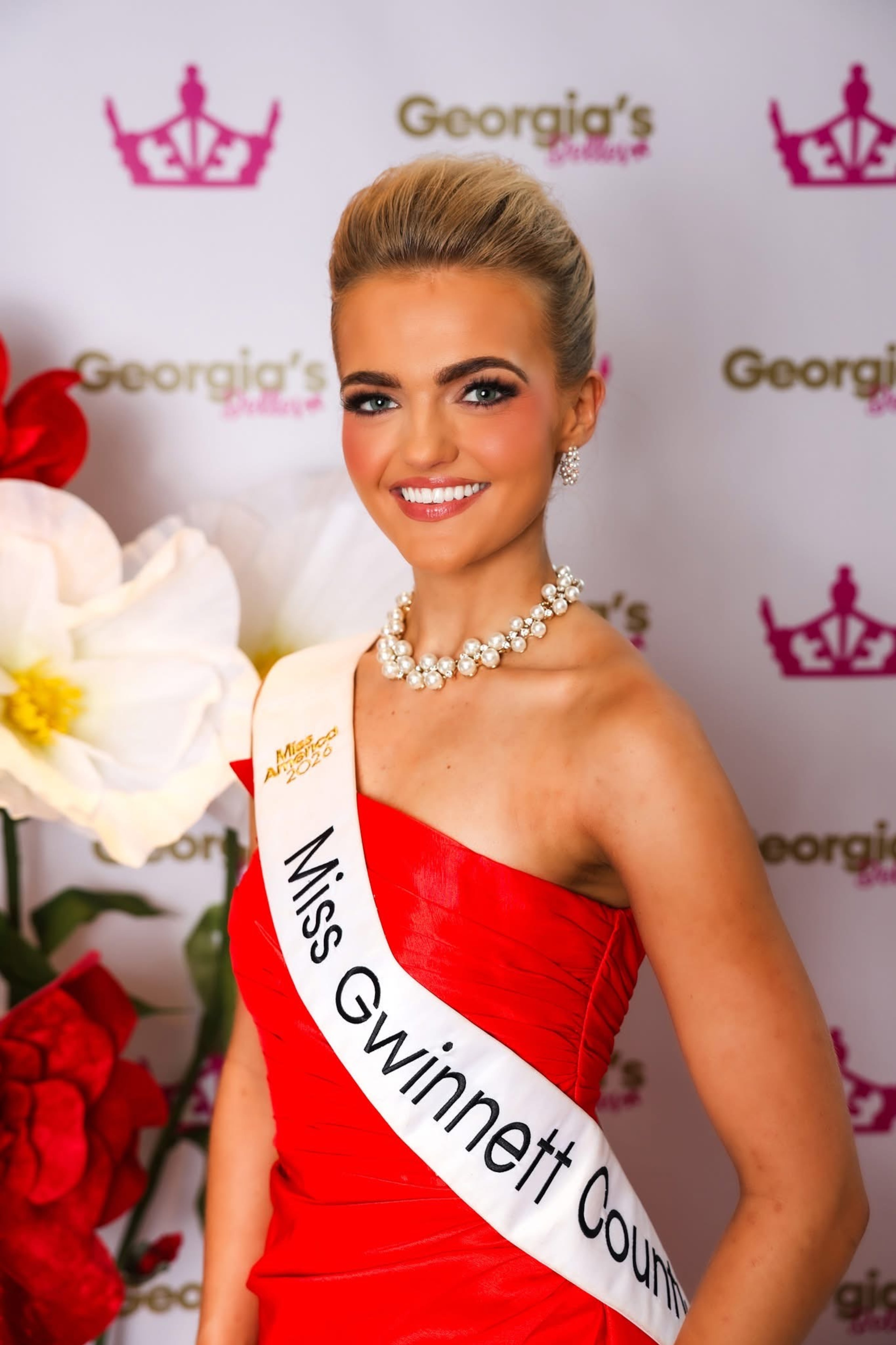 During her time this year as Miss Gwinnett County, Arwood created the Aveline Project to help young women in their “season of becoming.” (Courtesy of Sheldon Smith Photography)
