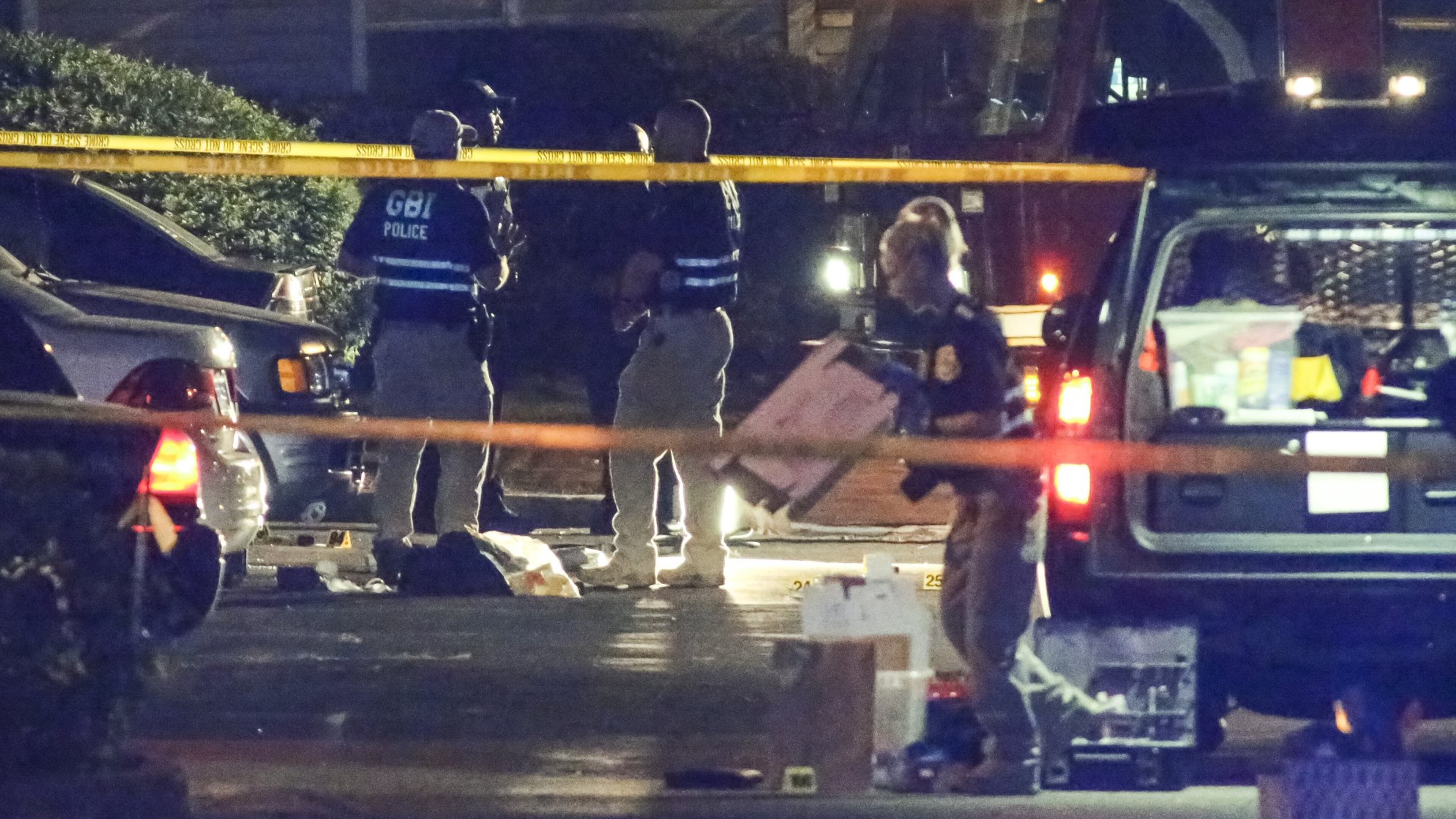 Aug. 3, 2017 DeKalb County : A man shot multiple times early Thursday morning, Aug. 8, 2017 in a gun battle with DeKalb County police officers died. An officer was shot in the hand and is expected to be OK. JOHN SPINK/JSPINK@AJC.COM.