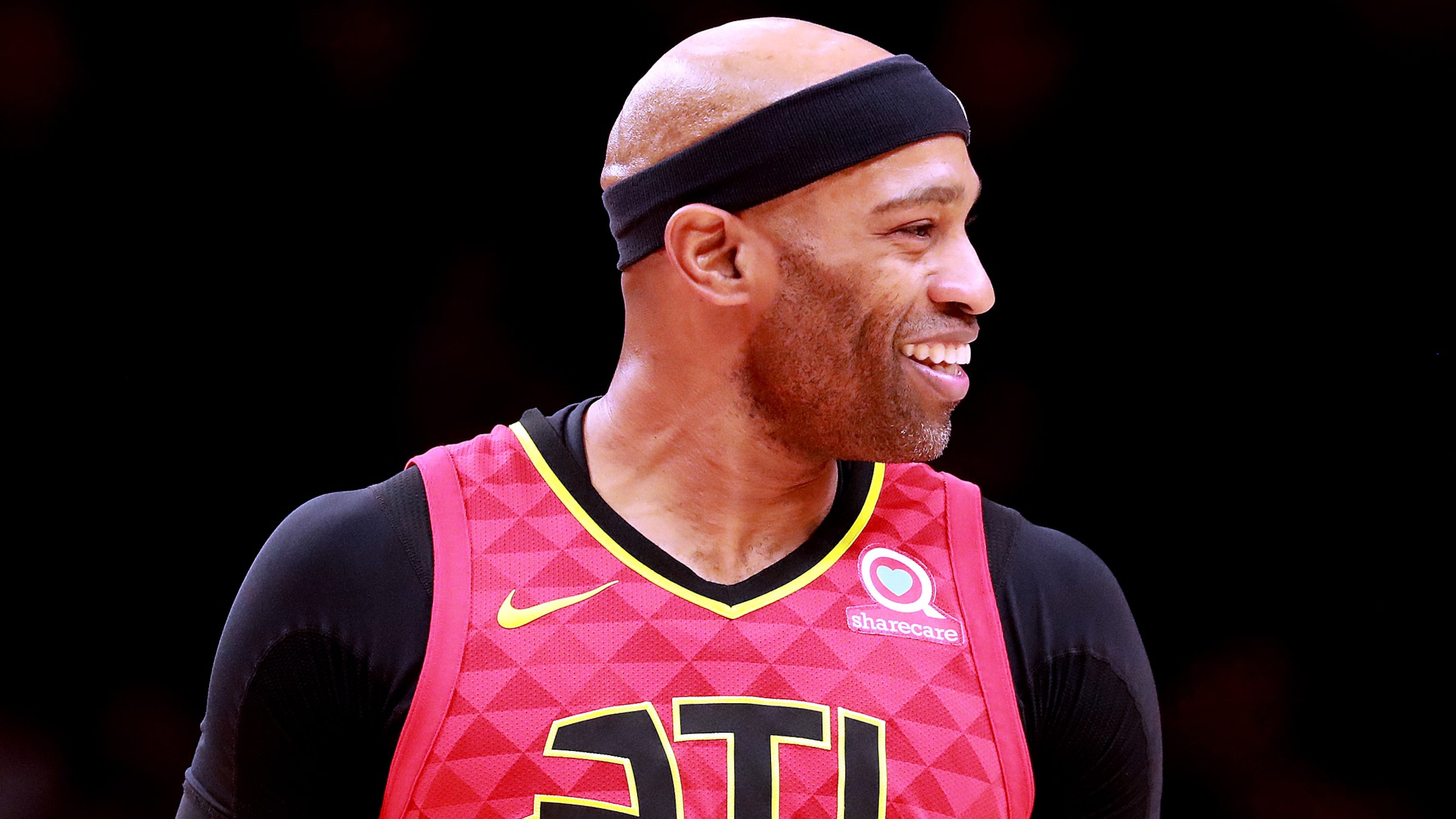 Atlanta Hawks Vince Carter is all smiles after scoring against the Milwaukee Bucks in a NBA basketball game on Sunday, March 31, 2019, in Atlanta. Curtis Compton/ccompton@ajc.com