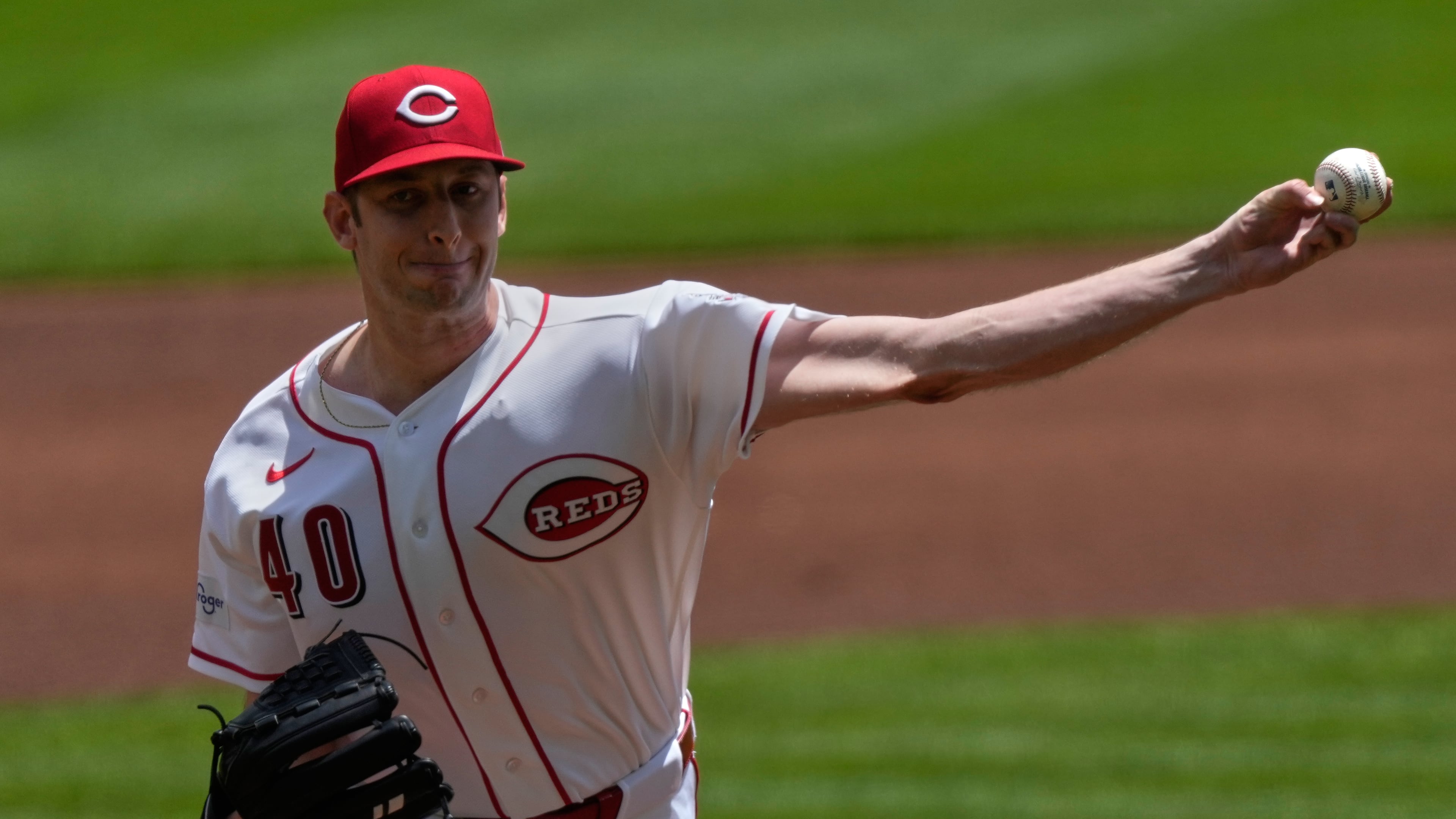 Cincinnati Reds pitcher Nick Lodolo throws during the first inning of a baseball game against the Atlanta Braves in Cincinnati, Sunday, May 31, 2026. (AP Photo/Carolyn Kaster)