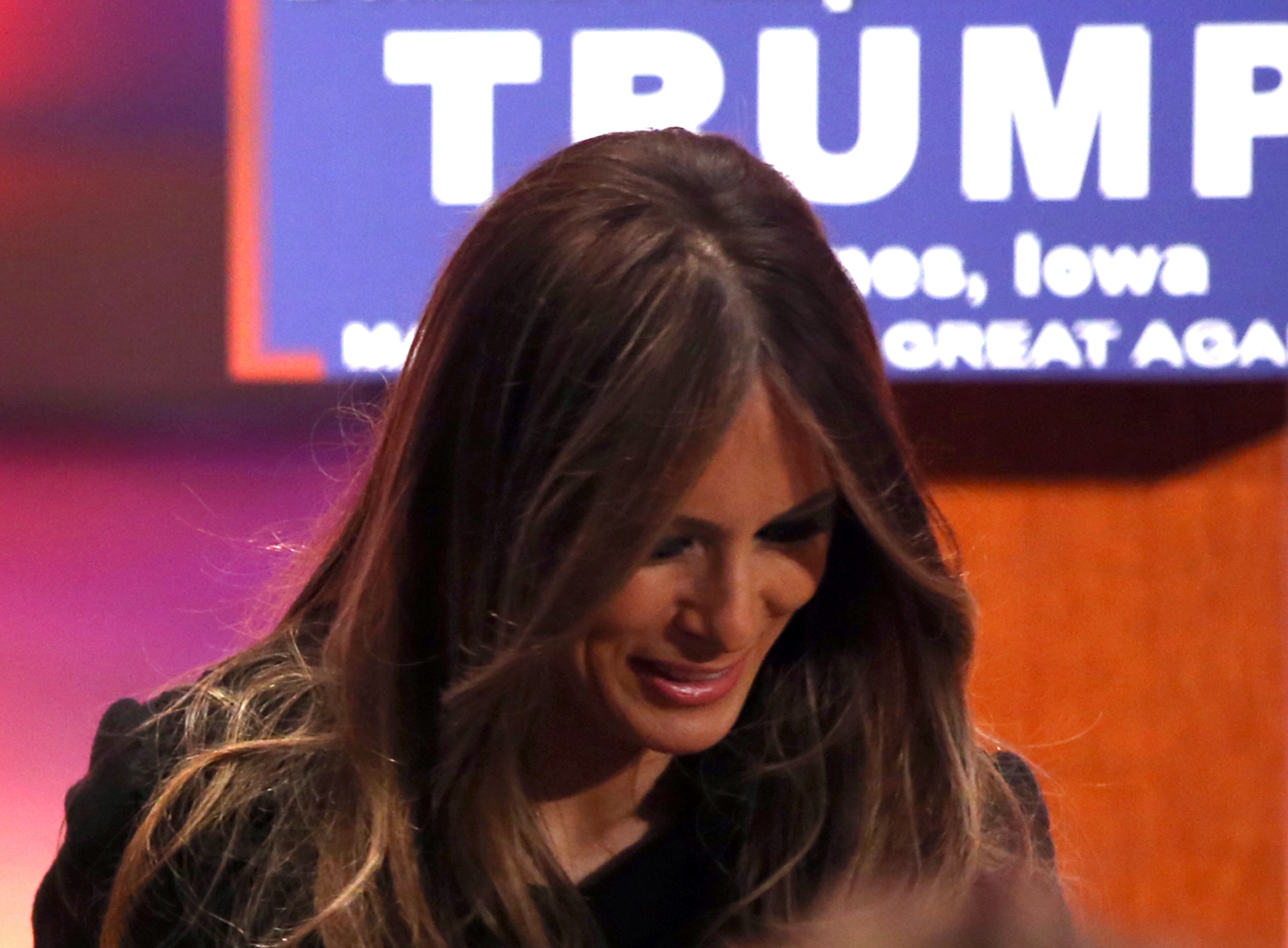 Melania Trump arrives before the start of a veterans event with Republican presidential candidate Donald Trump at Drake University in Des Moines, Iowa, Thursday, Jan. 28, 2016. (AP Photo/Andrew Harnik)