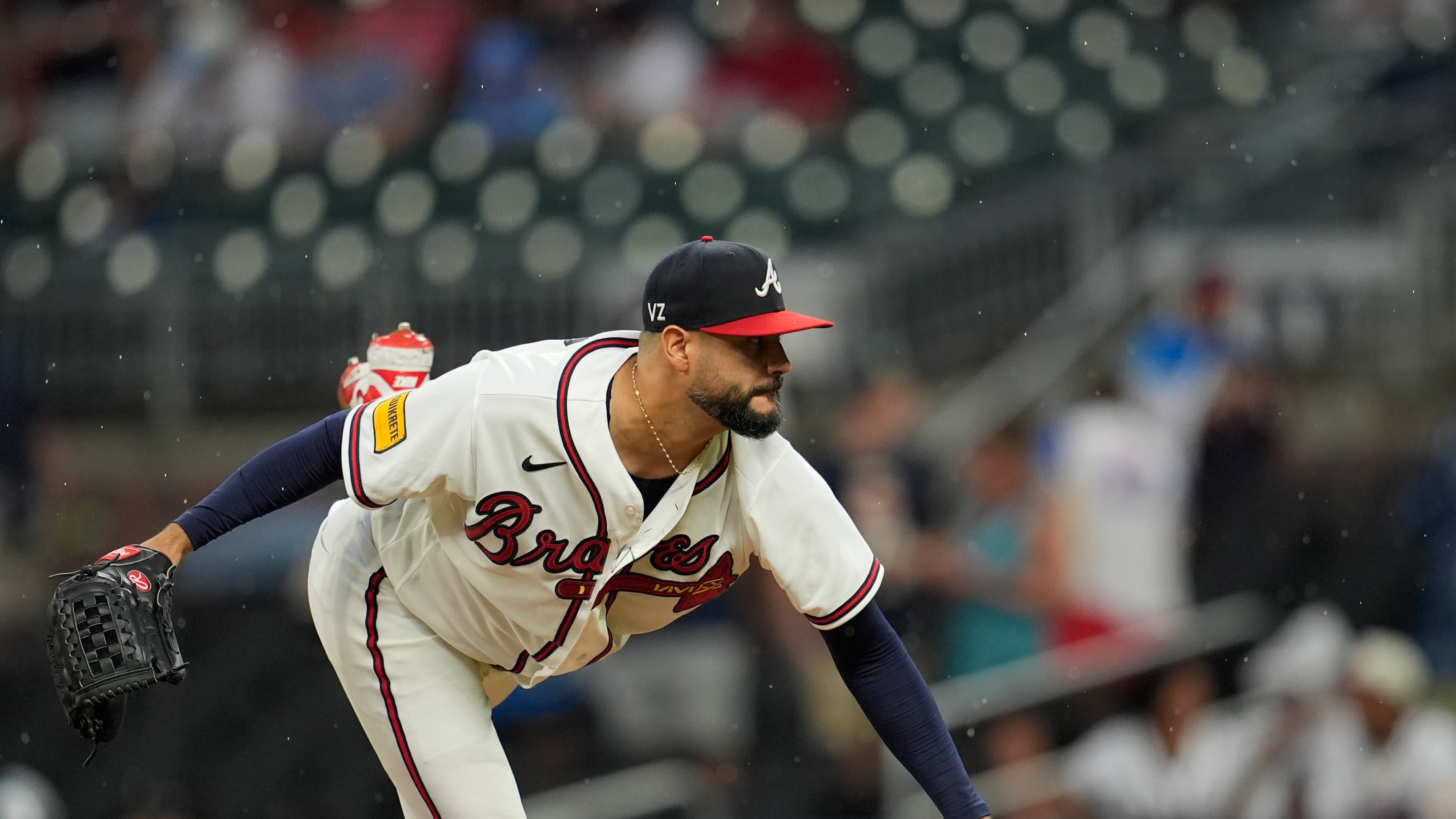 Atlanta Braves pitcher Martín Pérez (33) works against the New York Mets in the first inning of a baseball game, Tuesday, Aug. 11, 2026, in Atlanta. (Mike Stewart/AP)