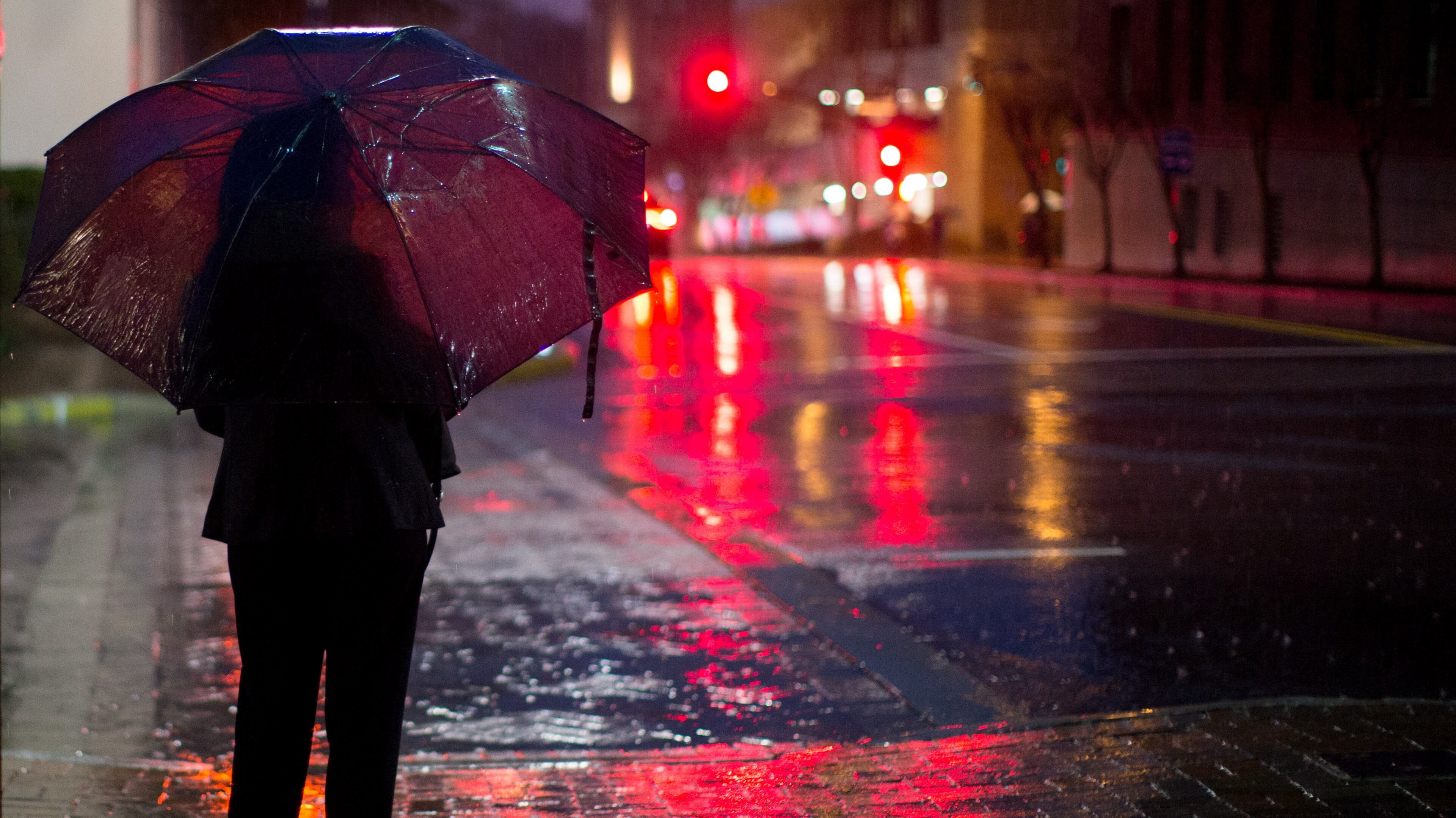 The rains that have drenched metro Atlanta over Christmas and into the week of New Year's Eve are creating havoc for a DeKalb County crew trying to fix a water main break in Decatur.