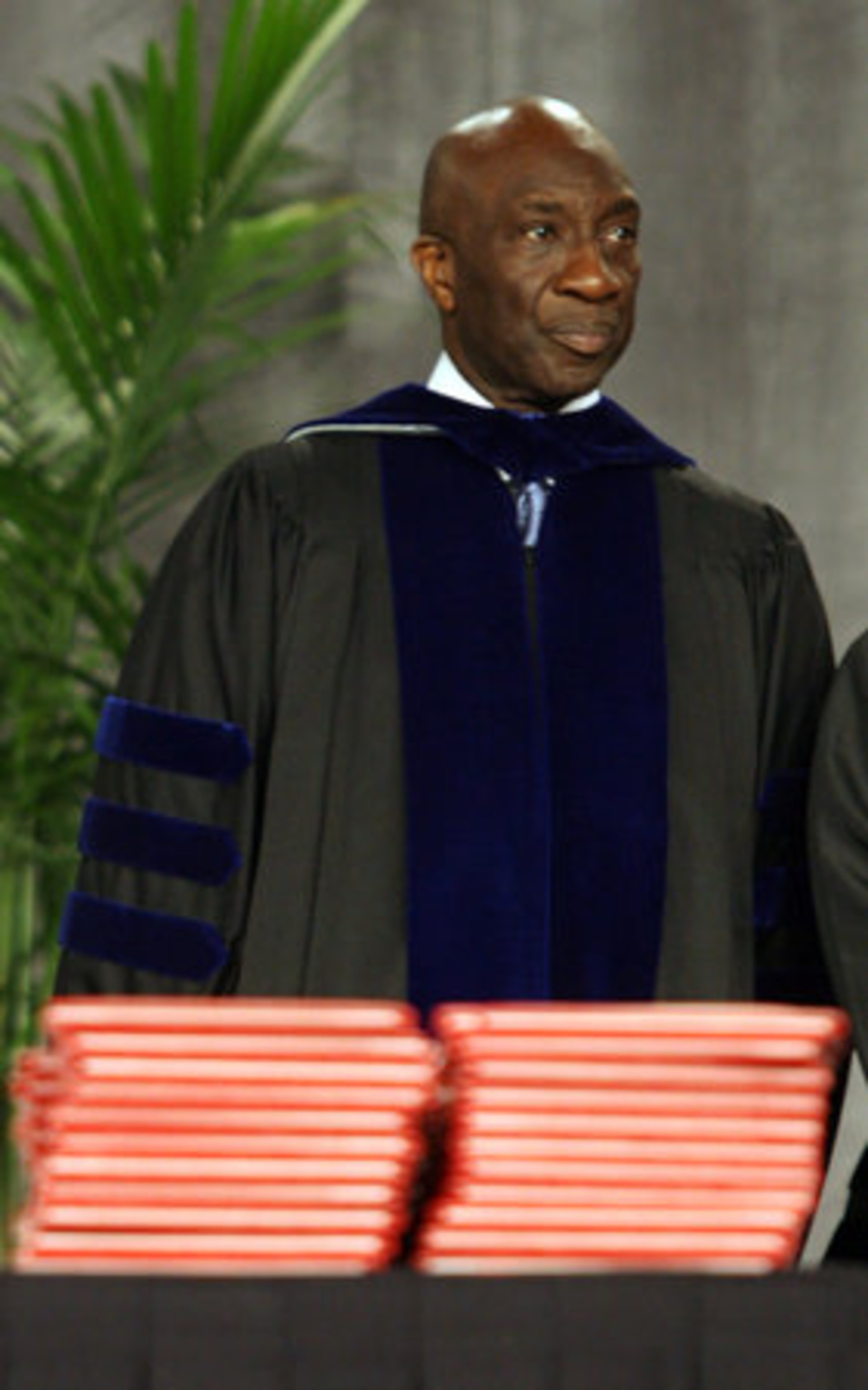 Clayton County school superintendent John Thompson orders more than 3,000 high school diplomas shredded, and the graduates are given empty folders instead at graduation. The diplomas, which had to be printed early, had been signed by his predecessor instead of Thompson.