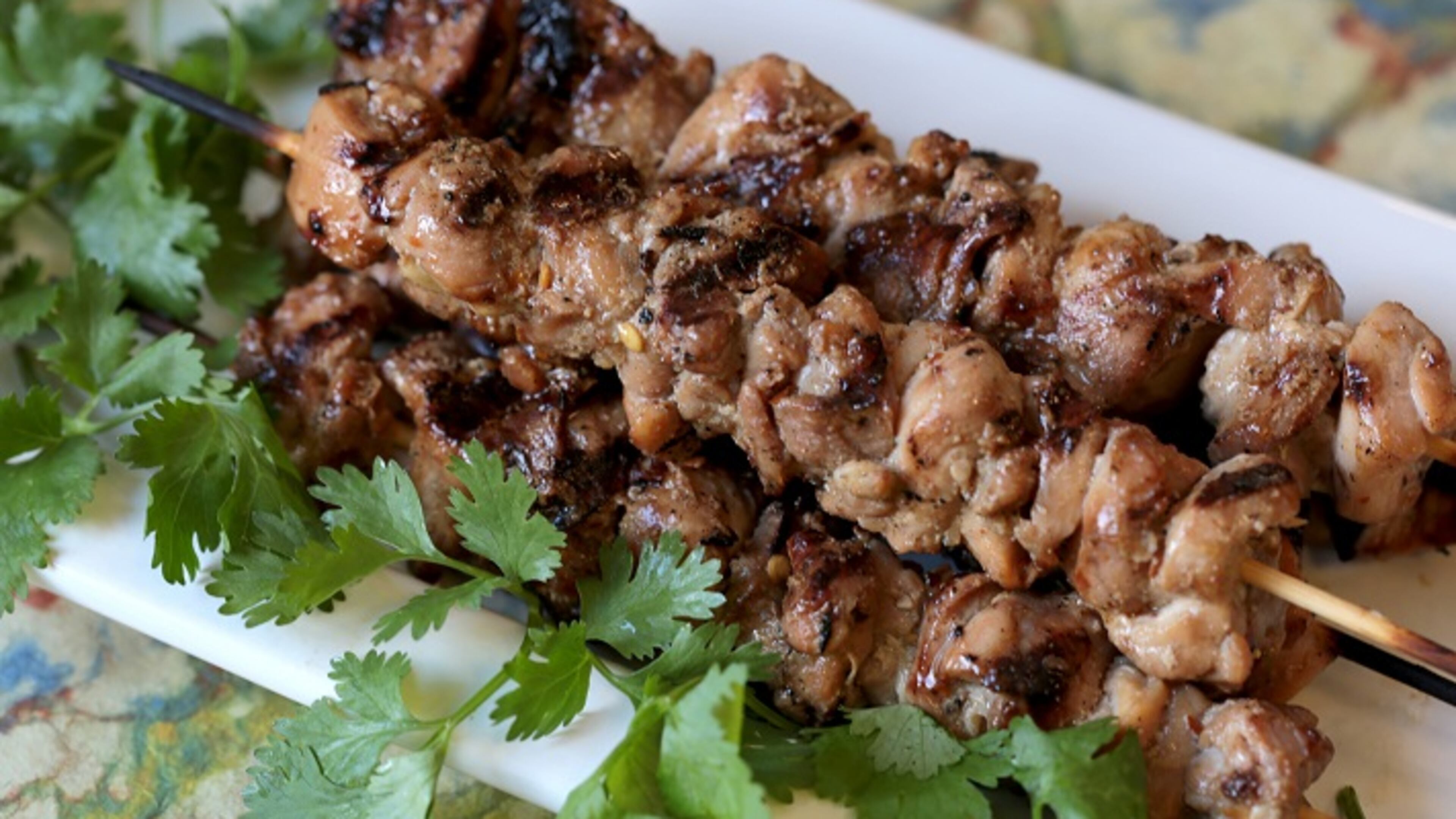 Honey Porter-Glazed Chicken Skewers. (Jessica J. Trevino/Detroit Free Press/TNS)