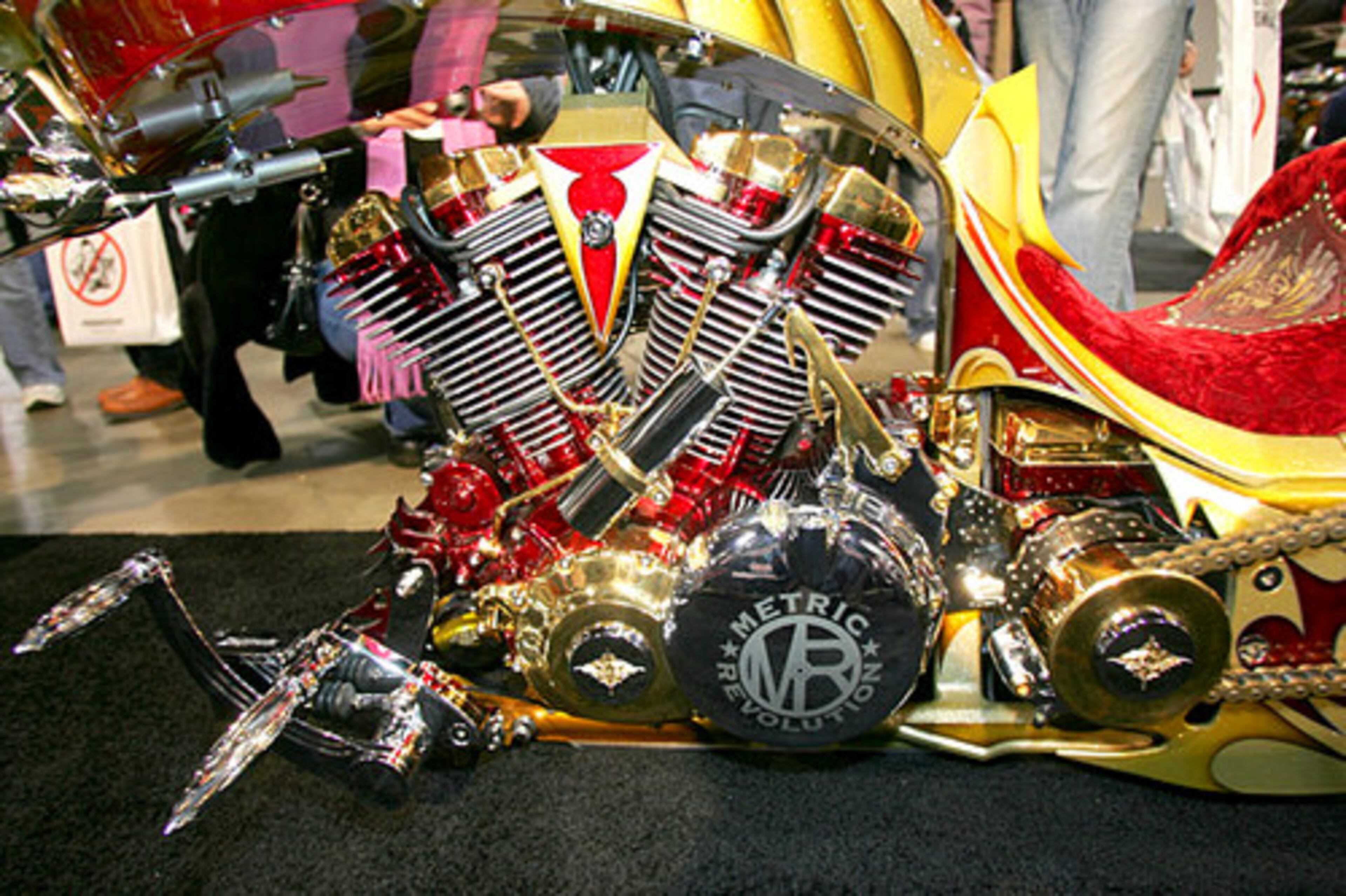 A view shows the Nehmesis in detail. The show continues until 5pm on Sunday even with the winter weather. Tickets are $6.00 for children and $13.00 for adults.