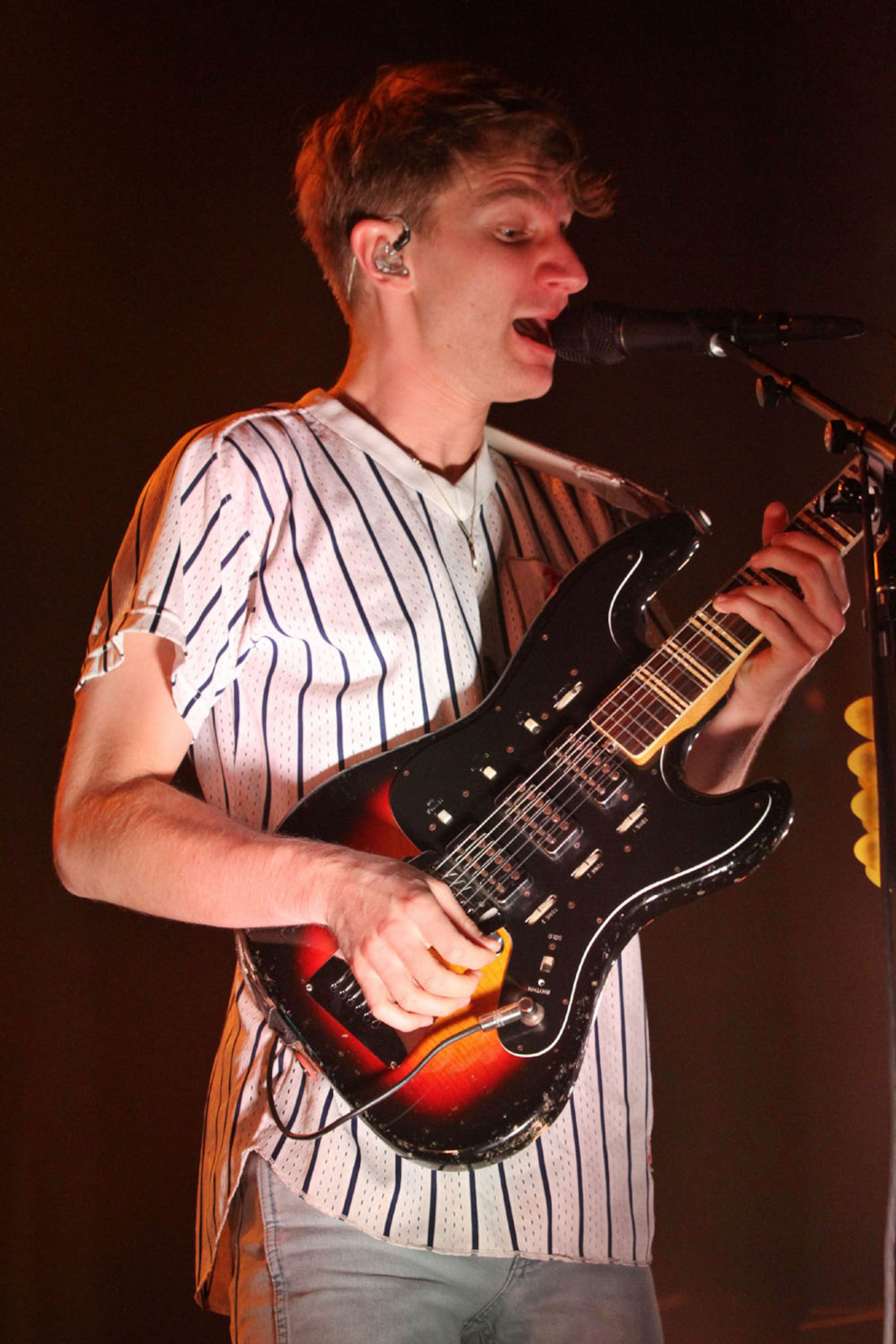#4 of #34. PLEASE KEEP IN SEQUENTIAL ORDER FOR THE CONTINUITY OF THE GALLERY.
-- Glass Animals frontman Dave Bayley performs "Black Mambo."
The Coca Cola Roxy Theater held its grand opening celebration on Saturday, April 8, 2017, with British indie favorites Glass Animals and Australia's Jagwar Ma selling out the venue for Radio 105.7's fouth birthday party bash. Located in the nearly completed Battery entertainment district, next to SunTrust Park, new home of the Atlanta Braves, the gorgeous, nearly 4,000 capacity venue got positive grades from most of the VIP's and concert fans in attendence.
Robb Cohen Photography & Video /RobbsPhotos.com