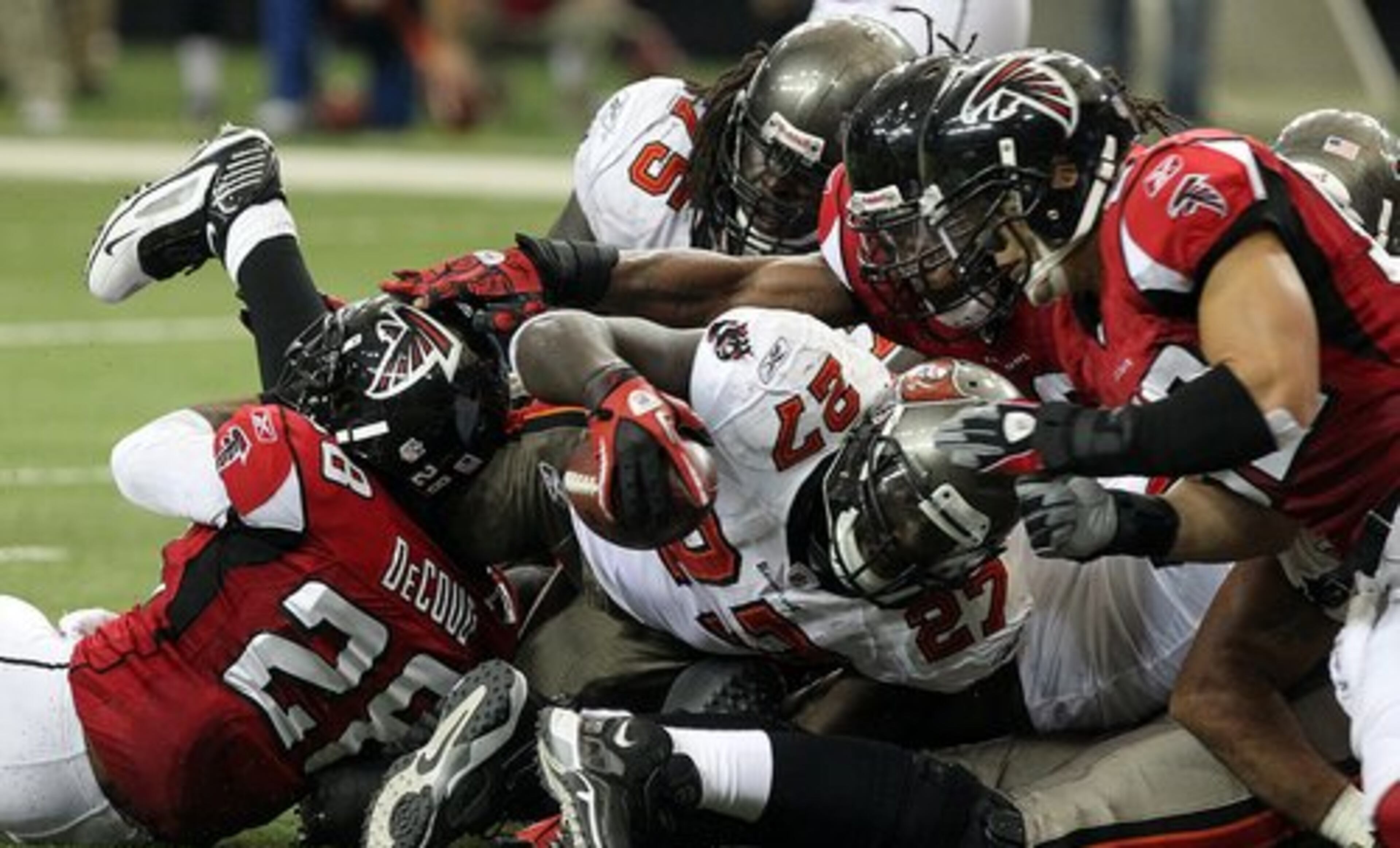 Falcons 27, Bucs 21: Key fourth-down stop of Tampa RB LeGarrette Blount difference in the game.