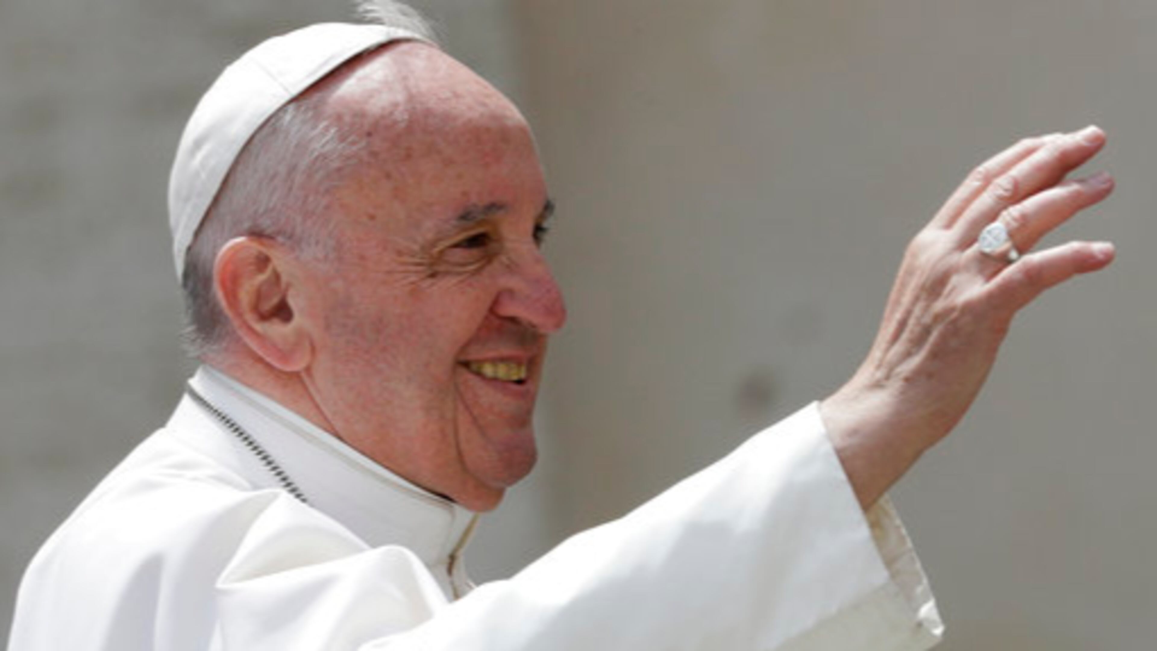 Pope Francis salutes at the end of his weekly general audience in St. Peter square at the Vatican, Wednesday, April 26, 2017. (AP Photo/Andrew Medichini)