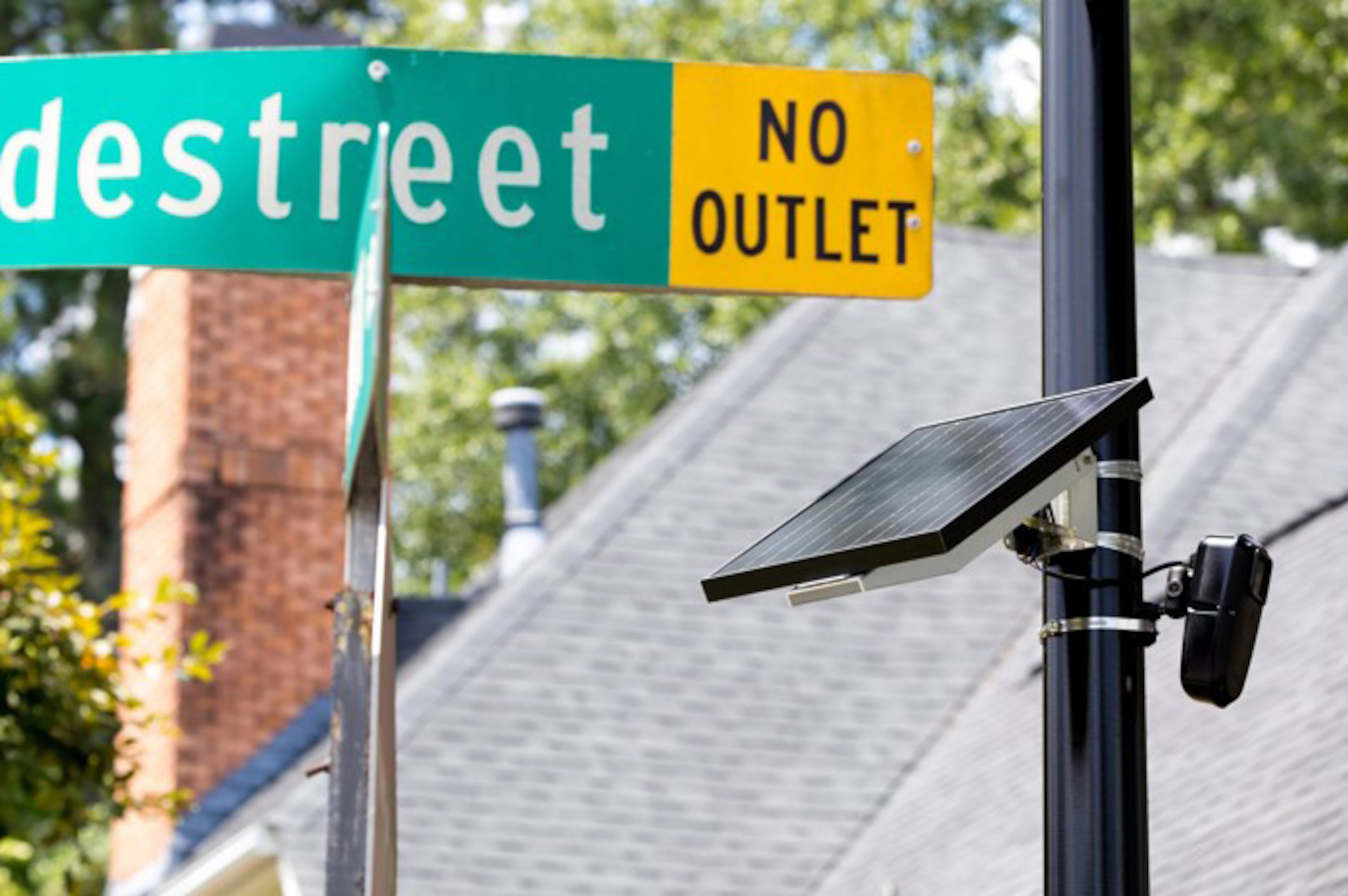 Sandy Springs approves police plan for 99 license plate readers