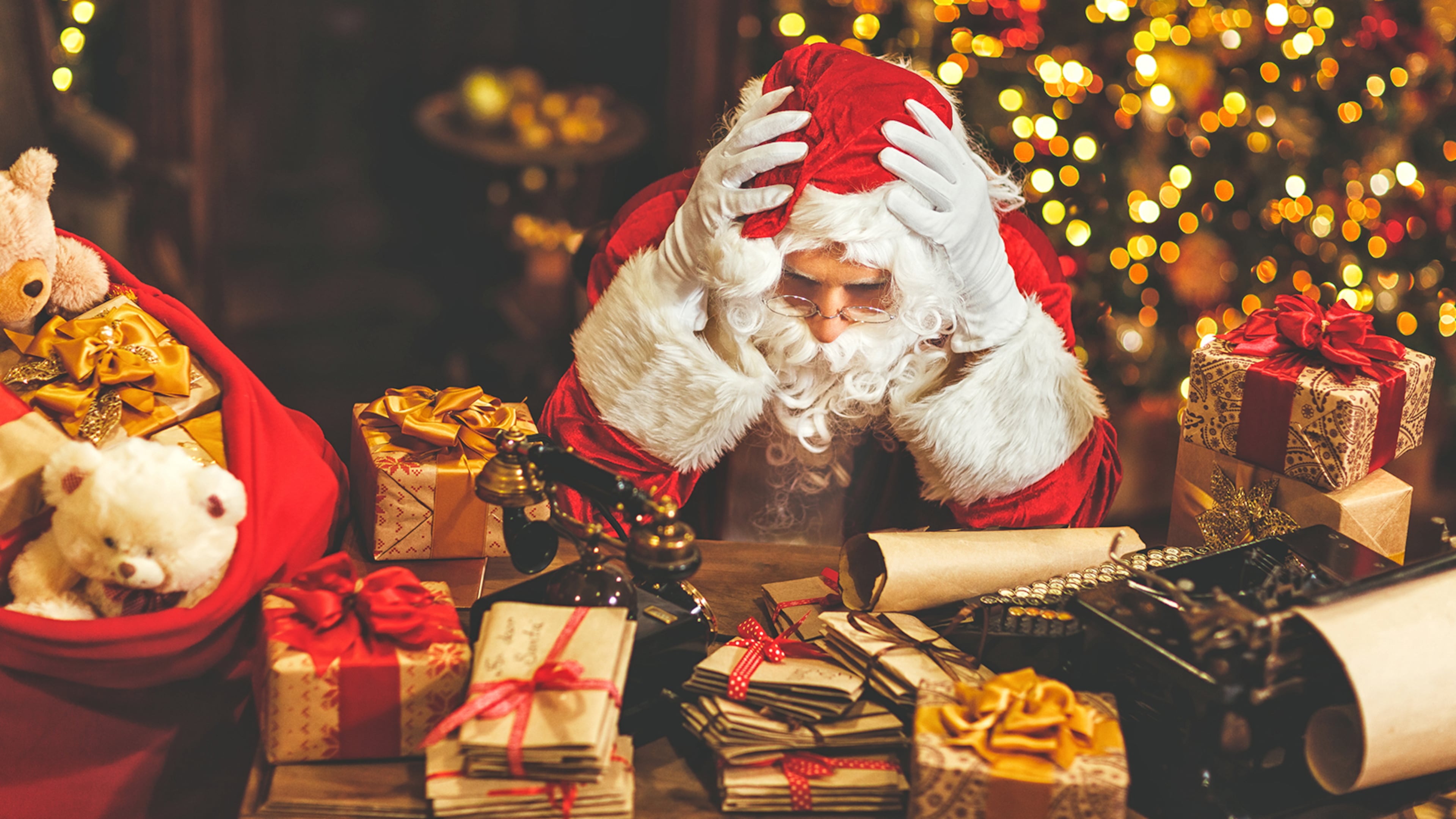 What's a Santa to do? Stress is nearly unavoidable during the holidays. (Dreamstime/TNS)