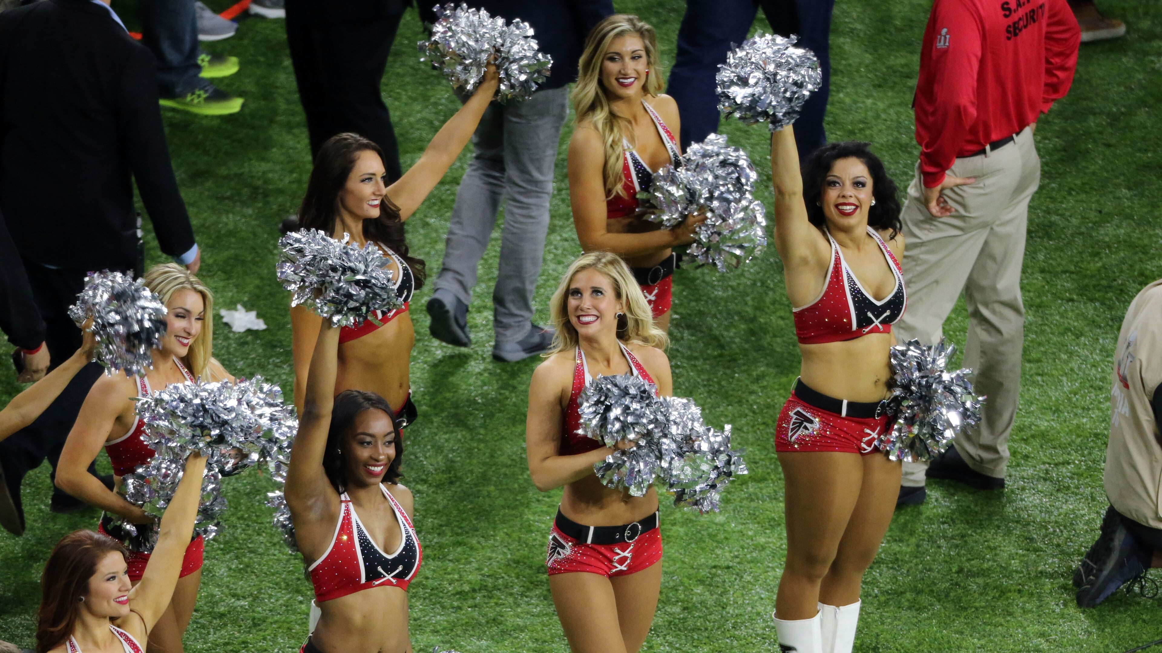 FEBRUARY 5, 2017 HOUSTON TX Falcons cheerleaders on the sideline. The Atlanta Falcons meet the New England Patriots in Super Bowl LI at NRG Stadium in Houston, TX, Sunday, February 5, 2017. John Spink/AJC