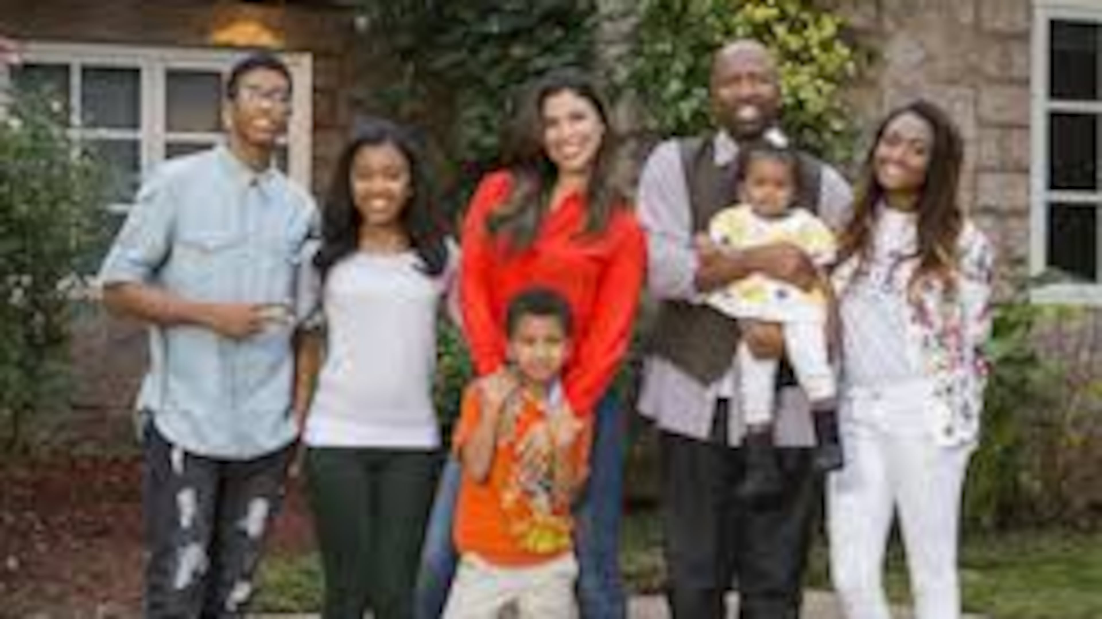 Kenny "The Jet" Smith and his family on the new reality show "Meet the Smiths," set to debut on TBS April 3. CREDIT: TBS