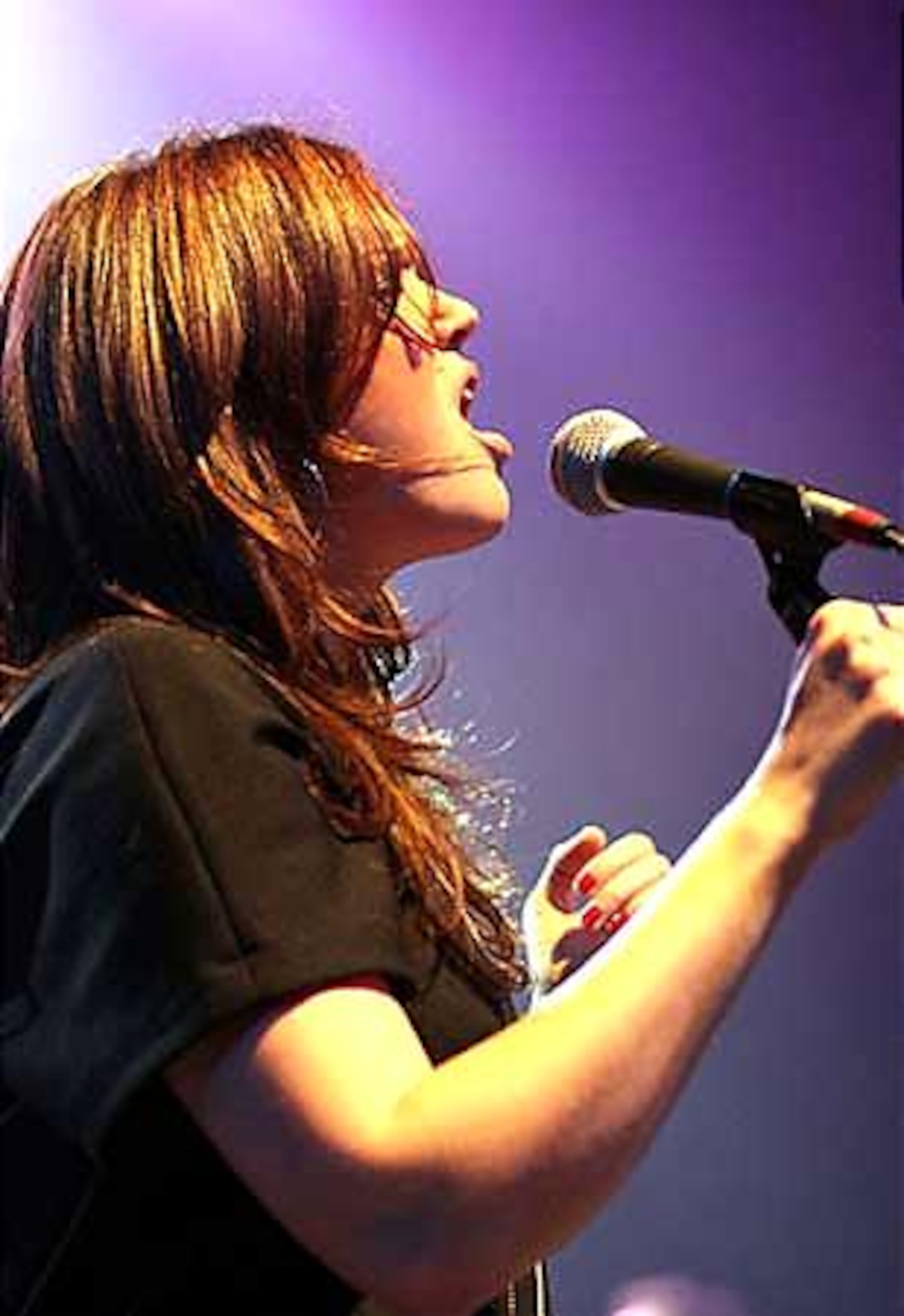 Amanda "Mandy" Leigh Moore was born in Nashua, New Hampshire onĀ April 10, 1984. She grew up in Florida.