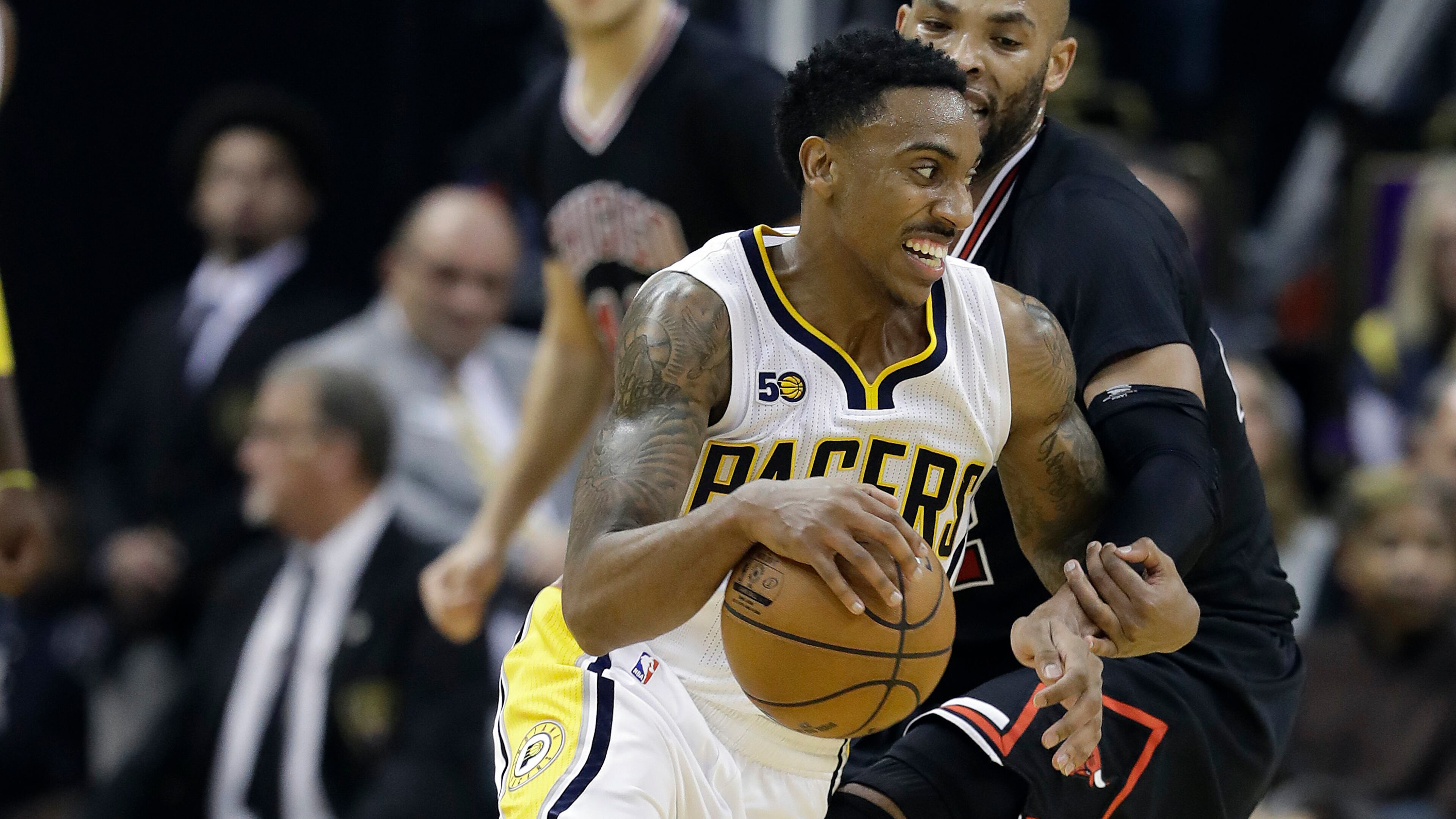 Indiana Pacers' Jeff Teague goes to the basket against Chicago Bulls' Taj Gibson during the second half of an NBA basketball game Friday, Dec. 30, 2016, in Indianapolis. Indiana defeated Chicago 111-101. (AP Photo/Darron Cummings)
