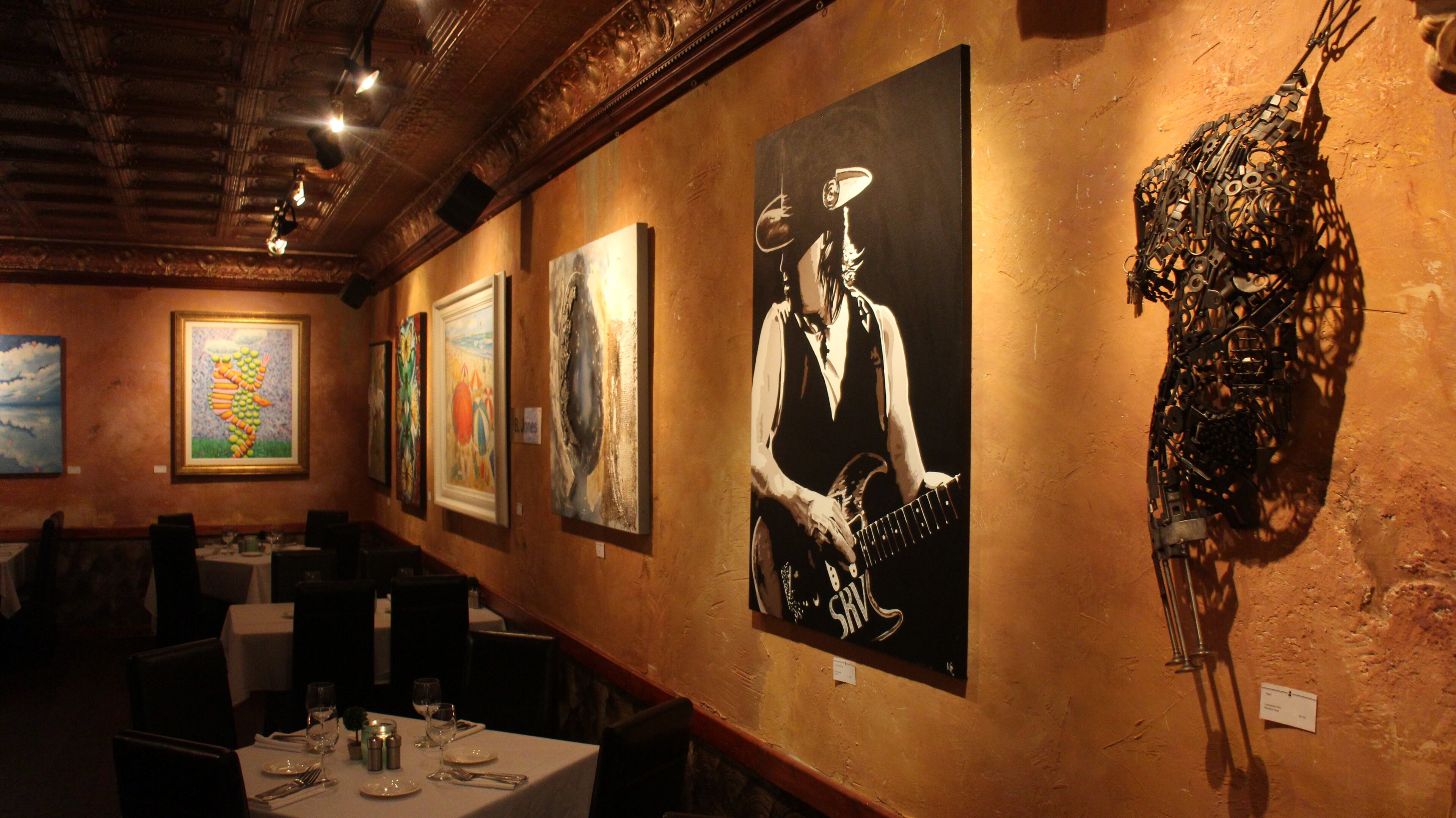 Visitors to Myrtle Beach can satisfy their appetites for both food and art at Collectors Café & Gallery where more than 100 pieces of art are served up along with a tasty dining experience.