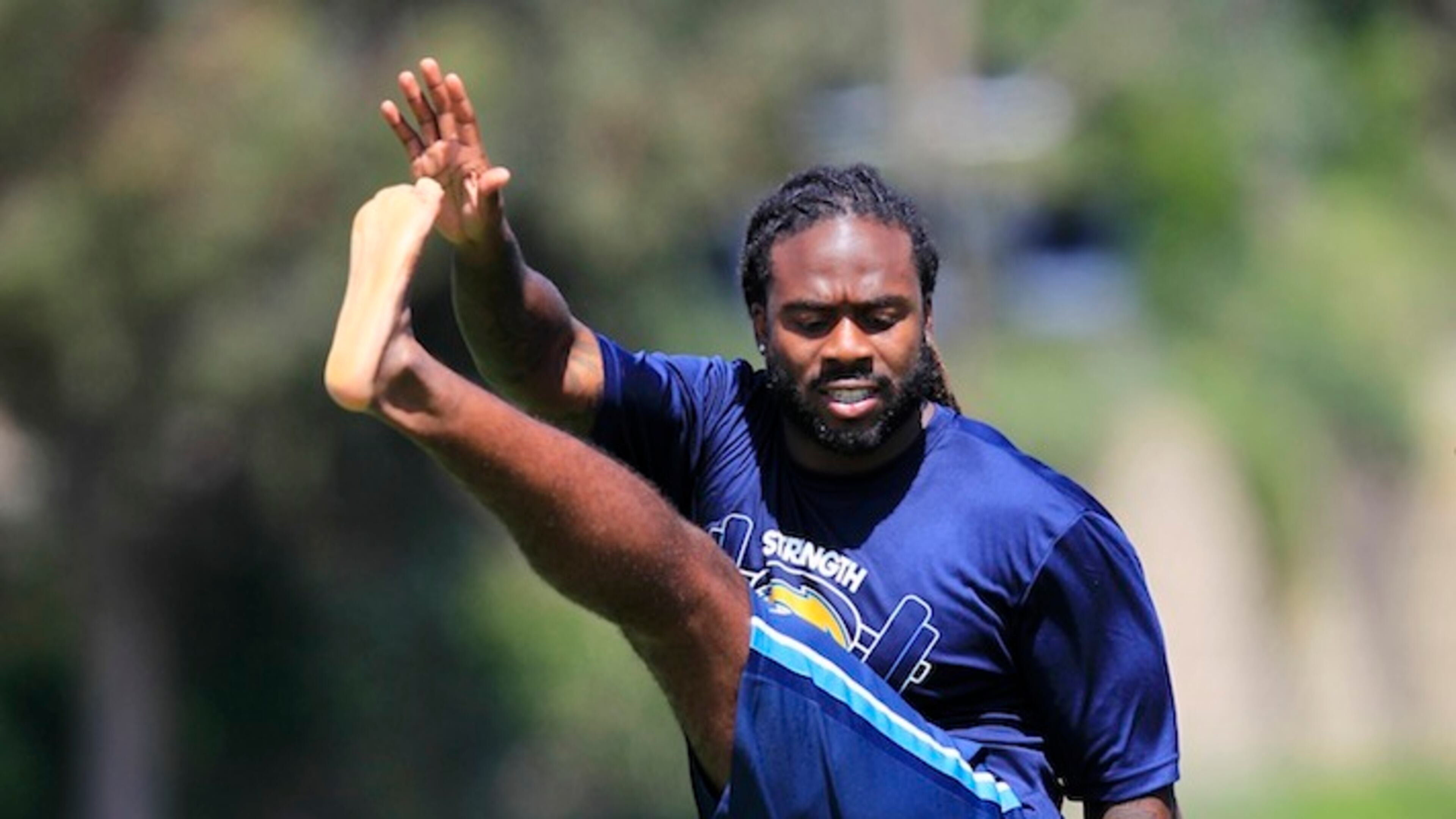 Jahleel Addae of the Los Angeles Chargers works out on the first day of off-season workouts on April 3, 2017, in San Diego. (K.C. Alfred/San Diego Union-Tribune/TNS)