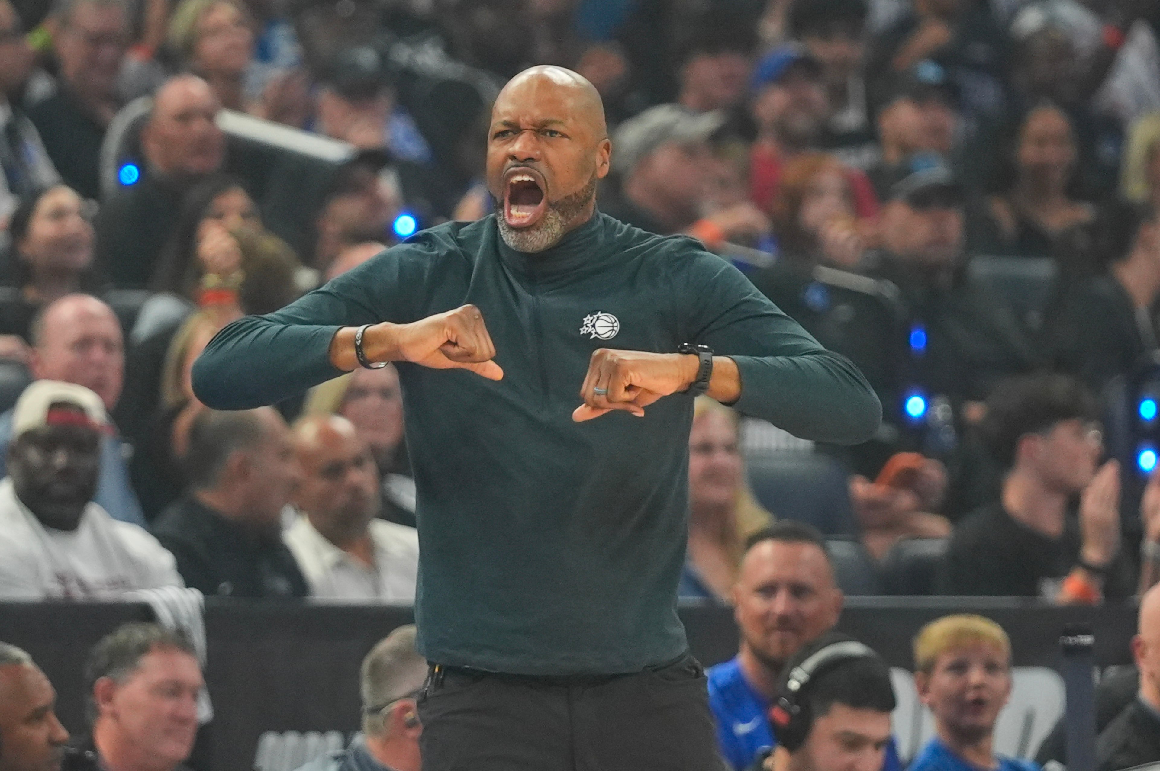 Pistons Magic Basketball