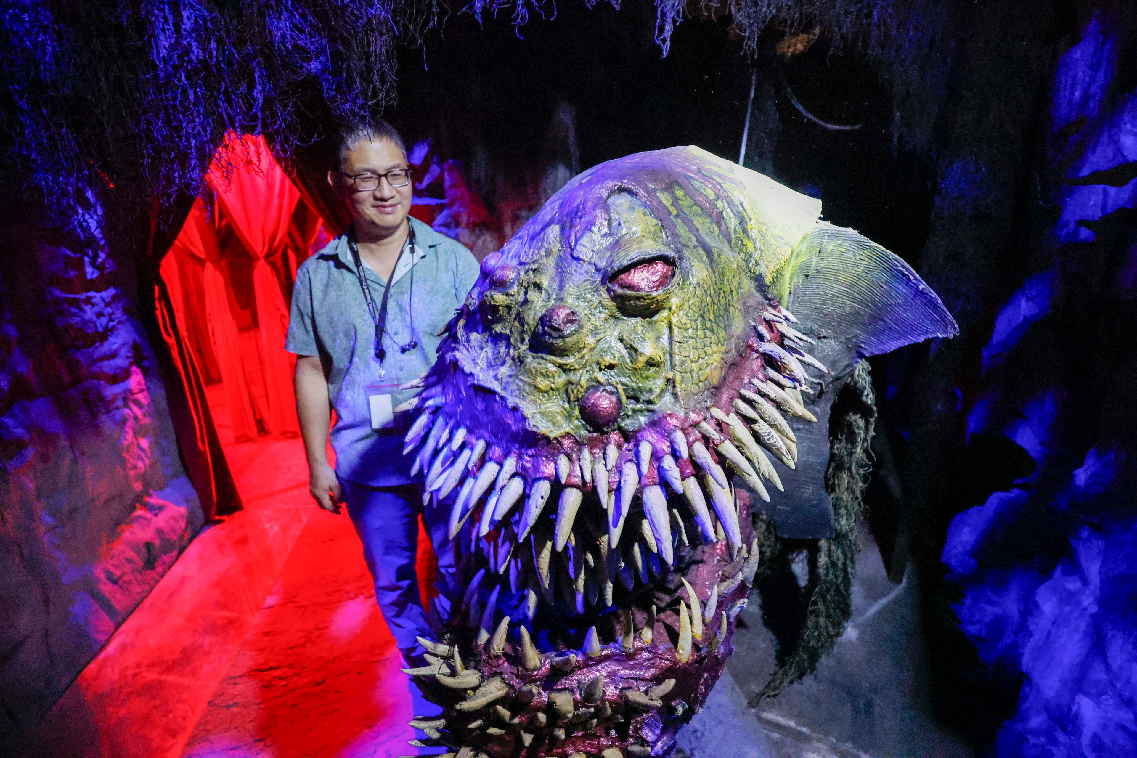 AJC Entertainment's Rodney Ho, left, and a friend. (Miguel Martinez/AJC)