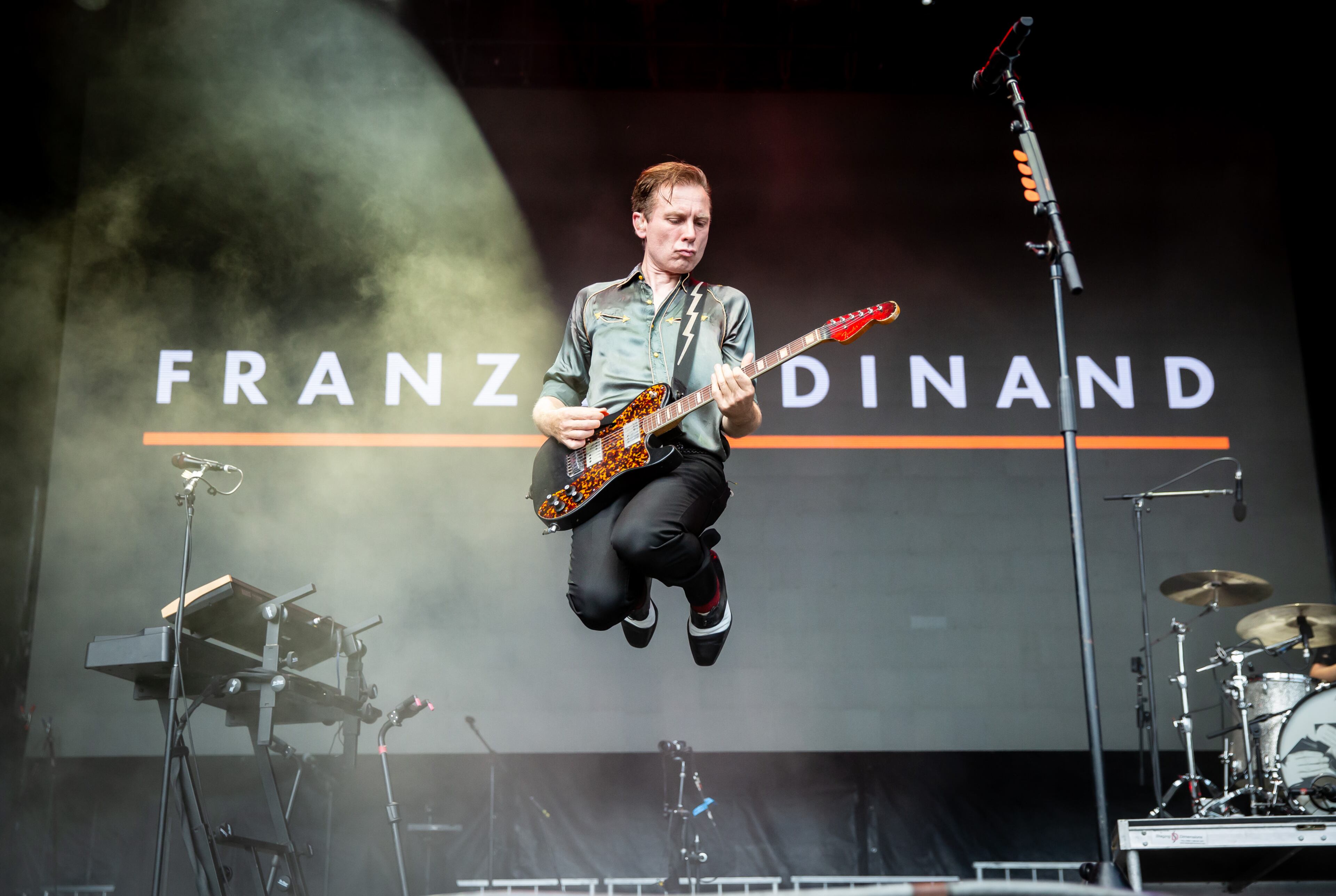 Atlanta, Ga. — Franz Ferdinand jumped around in 90-degree heat and played their indie-rock hits on Sunday, Sept. 21, 2025, at Piedmont Park. (RYAN FLEISHER FOR THE ATLANTA JOURNAL-CONSTITUTION)