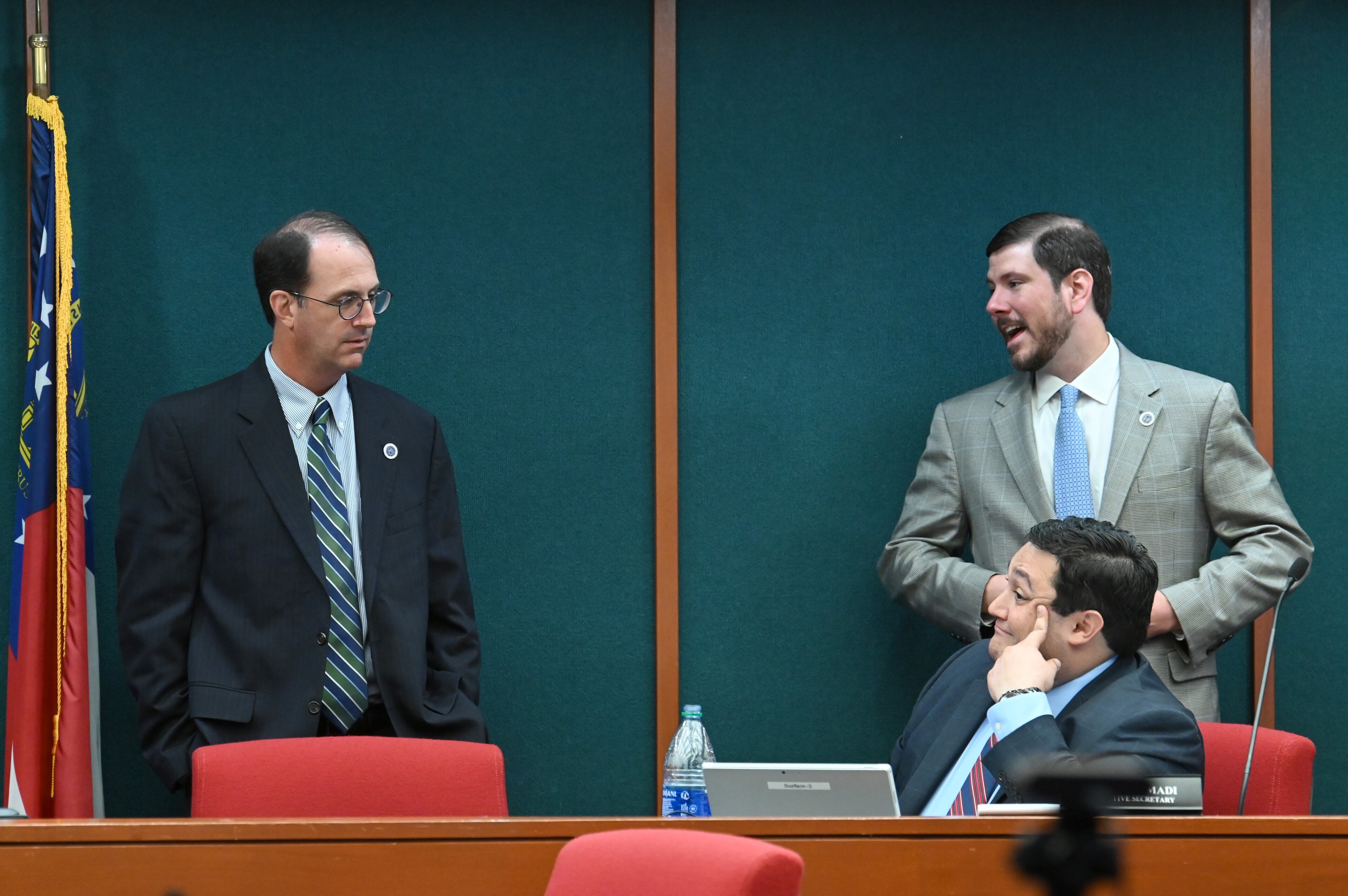 Atlanta Mayor Bottoms' campaign fails to appear at ethics commission hearing