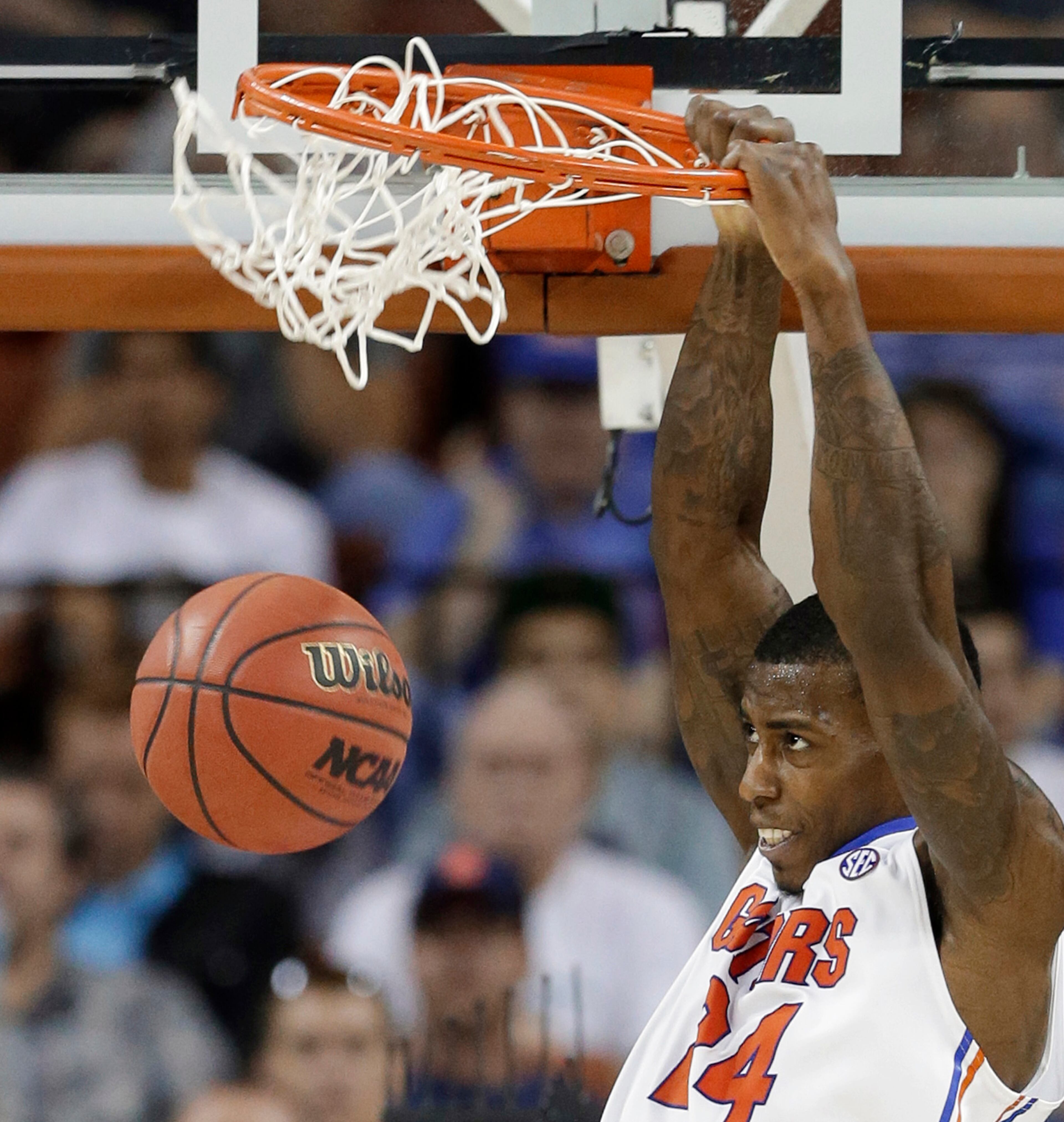 Florida's Casey Prather dunks against Northwestern State during the second half of a second-round game of the NCAA men's college basketball tournament Friday, March 22, 2013, in Austin, Texas. Florida won 79-47. (AP Photo/David J. Phillip)