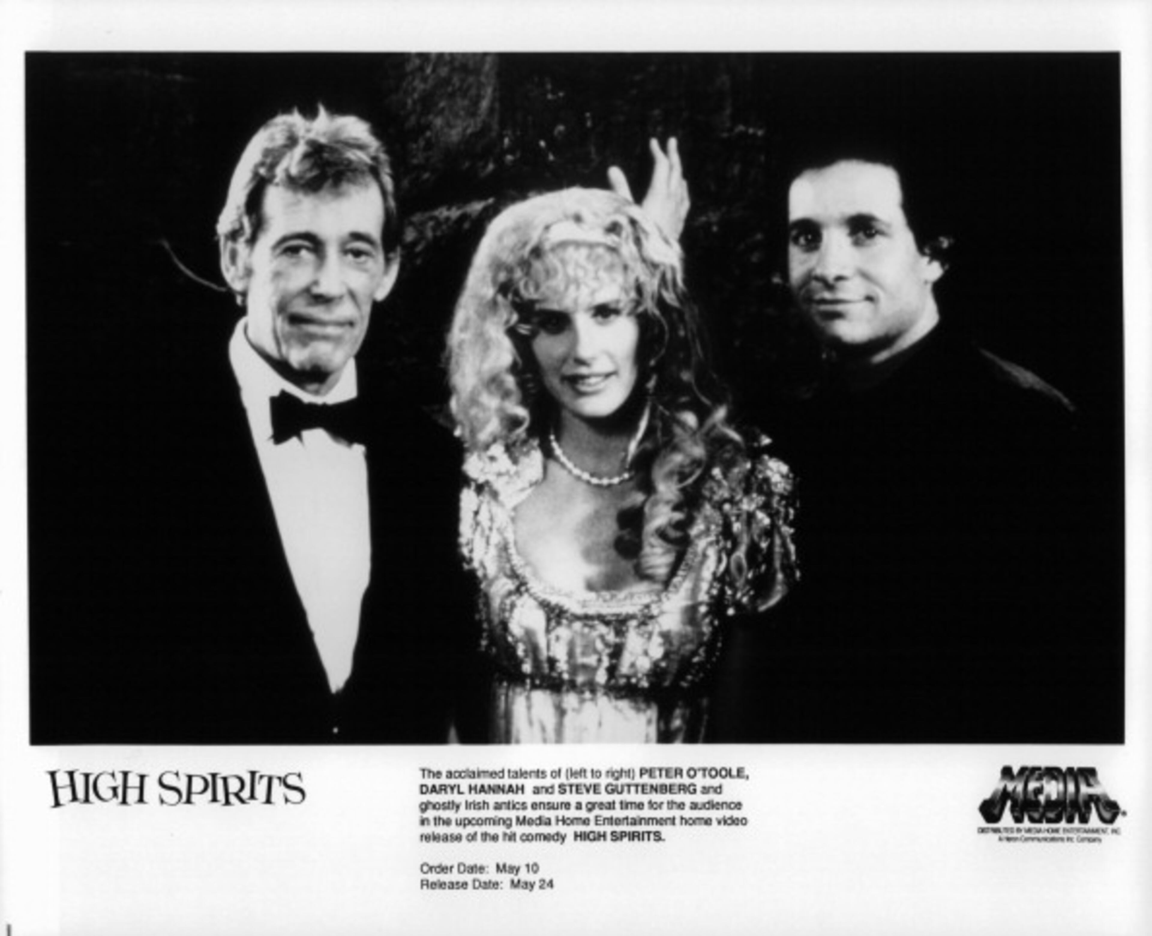 From left to right, Peter O'Toole, Daryl Hannah and Steve Guttenberg pose in a scene from the film 'High Spirits', 1988. (Photo by Tri-Star Pictures/Getty Images)