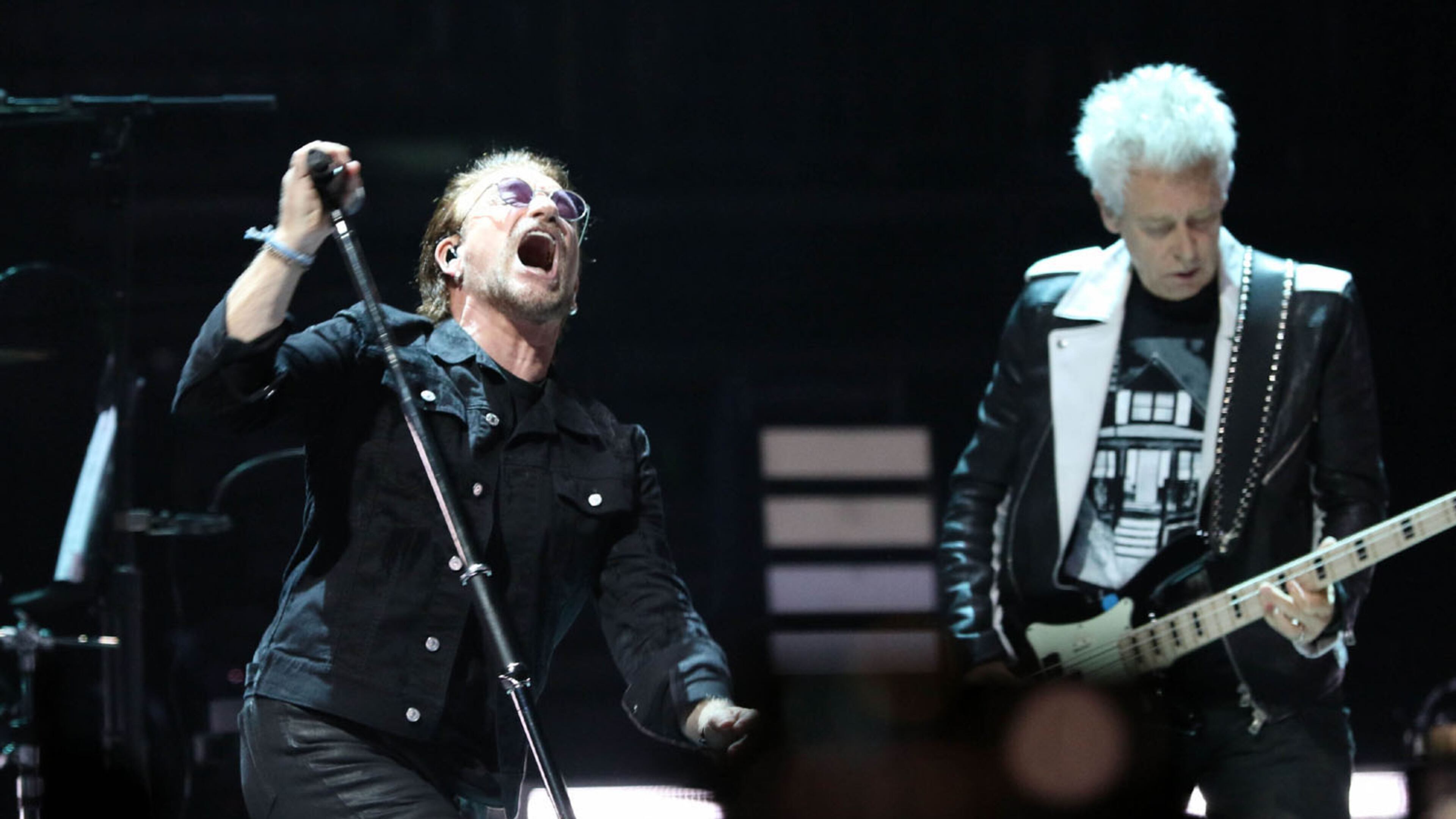 U2’s gripping performance at Infinite Energy Arena on their Experience+Innocence Tour in May was thoroughly invigorating. Robb D. Cohen / www.RobbsPhotos.com