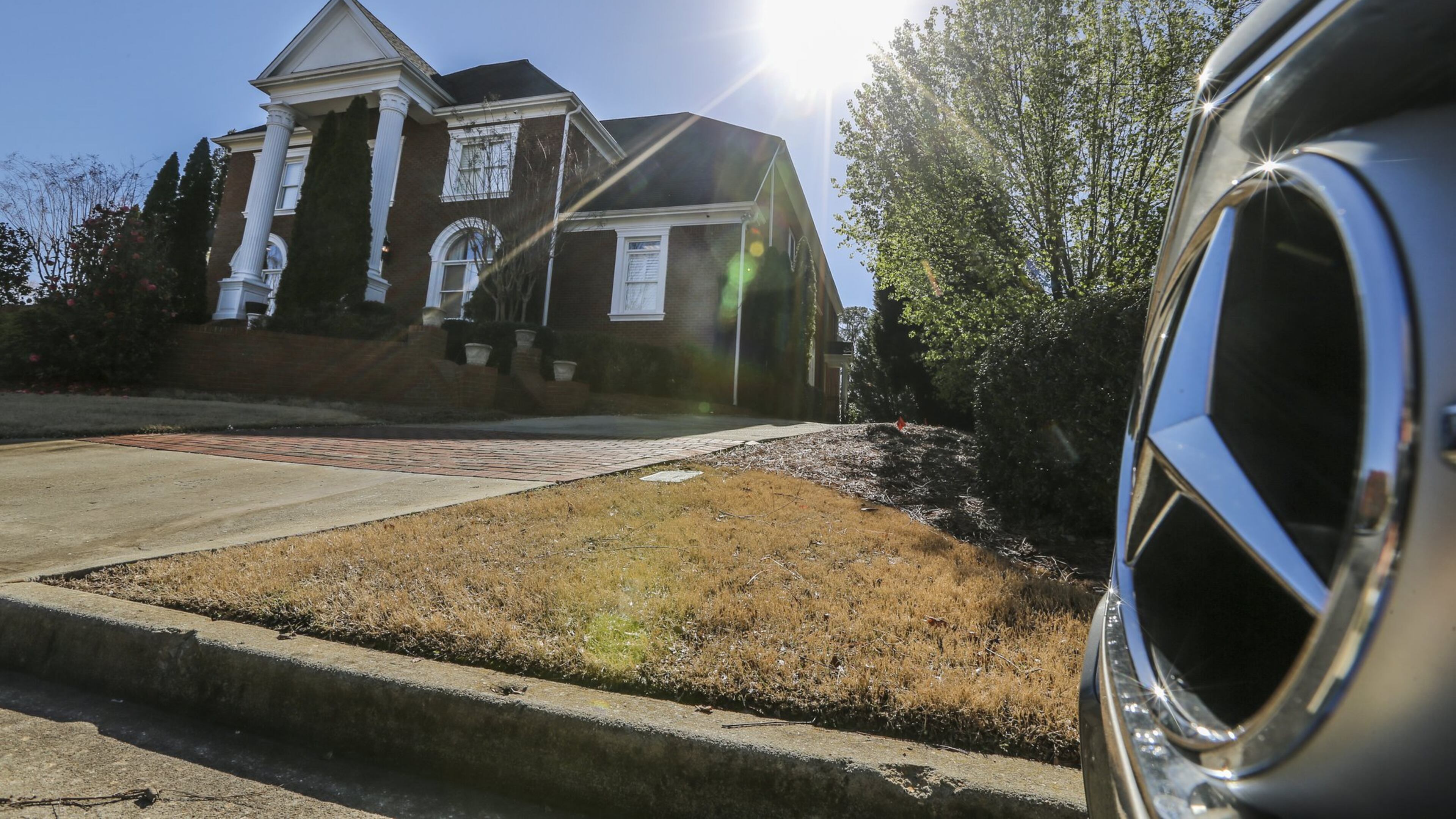 March 8, 2017 Sandy Springs: The home where Kenndric Roberts is accused of holding up to eight women captive and forcing them to dance at strip clubs. JOHN SPINK /JSPINK@AJC.COM