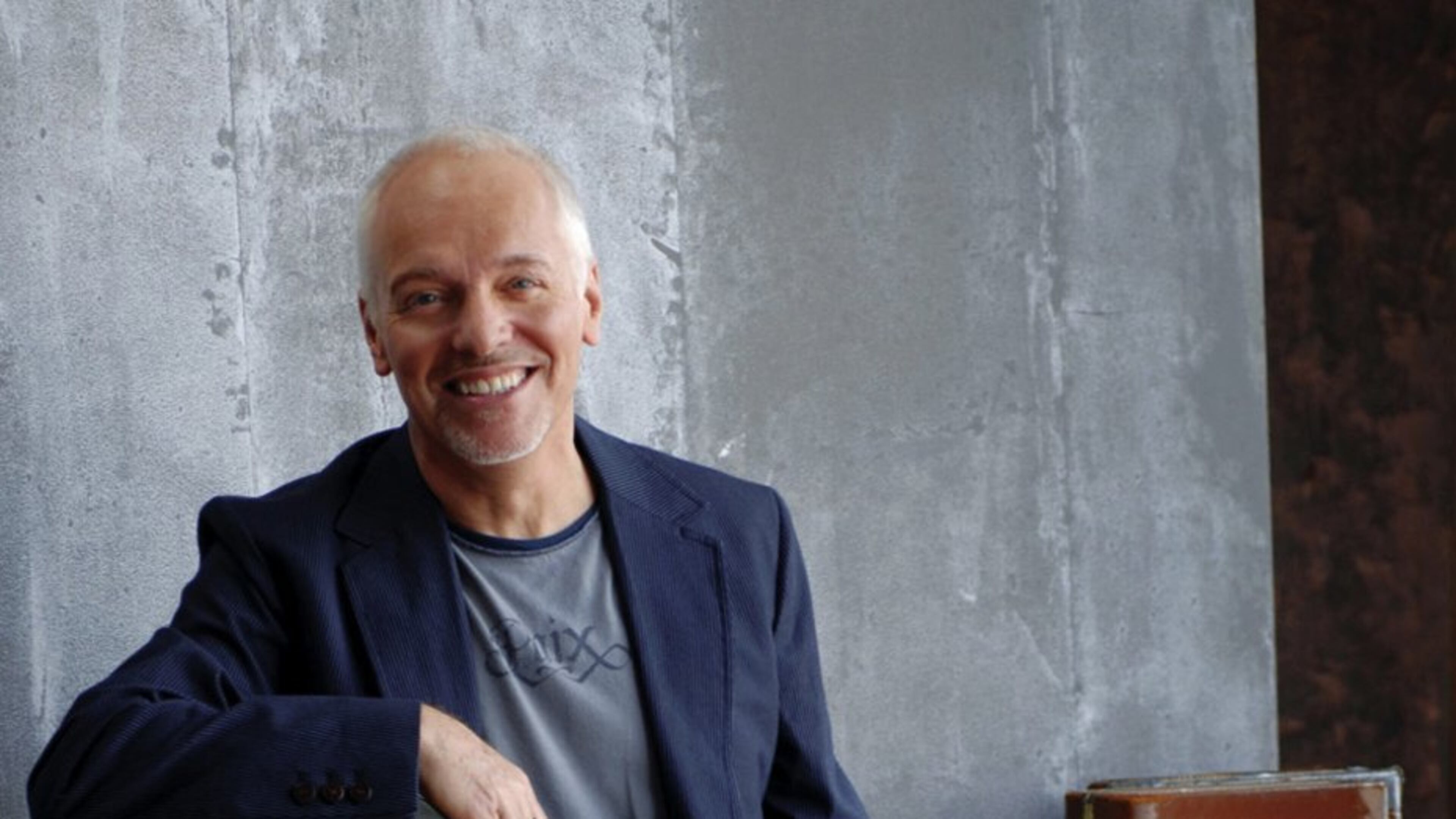 Peter Frampton returns to Atlanta this summer.