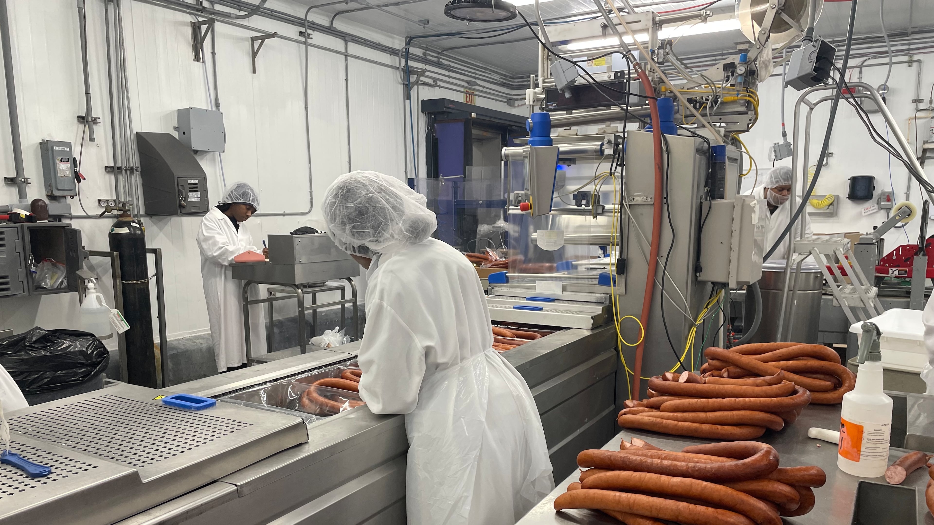 Sunset Farm Foods sausage come in several styles including link and rope sausage. (Courtesy of Sunset Farm Foods)