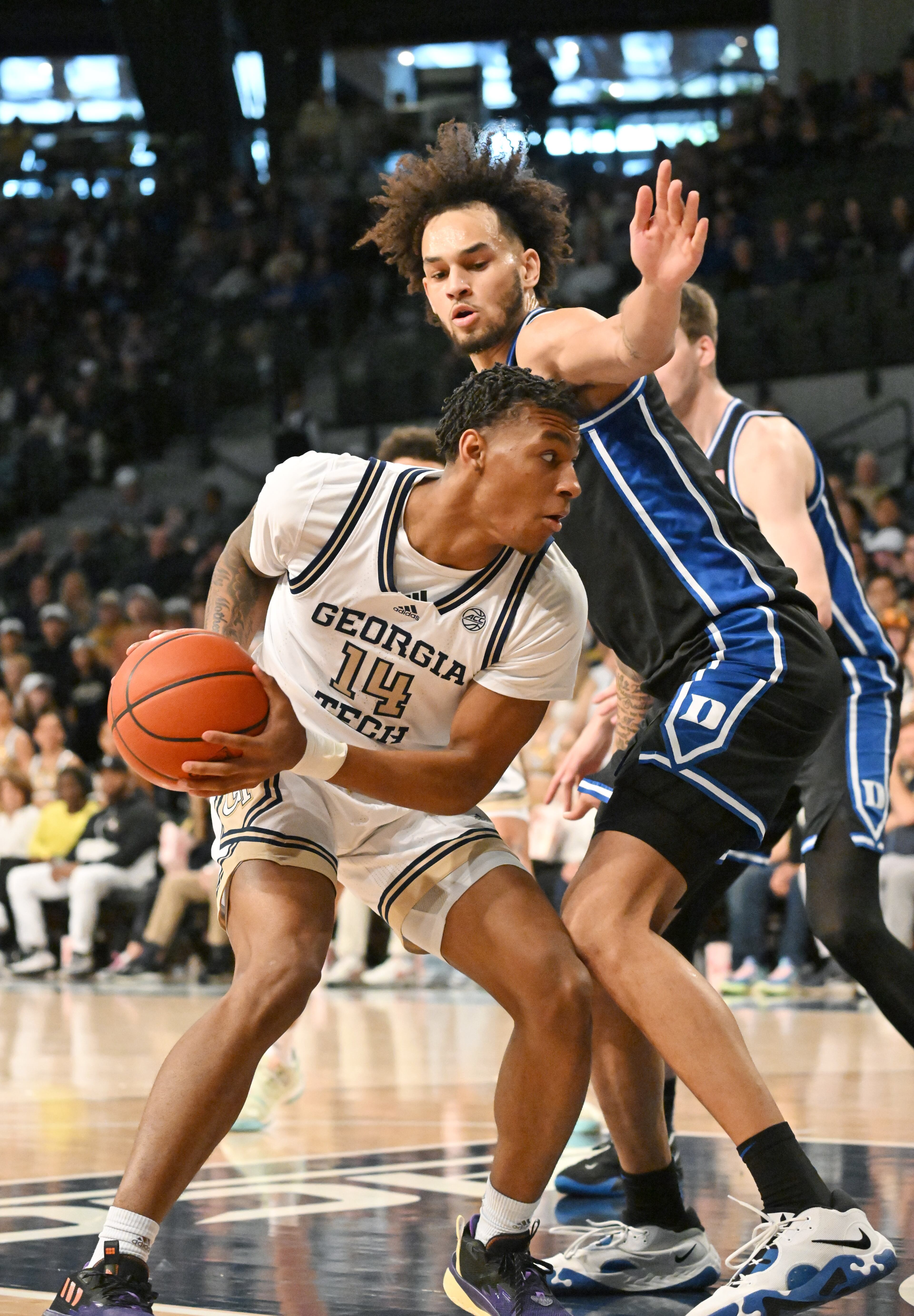 Georgia Tech's forward Jalon Moore (14) prepares to shoot against Duke’s center Dereck Lively II (right) during the first half at Georgia Tech’s McCamish Pavilion, Saturday, Jan. 28, 2023, in Atlanta. (Hyosub Shin / Hyosub.Shin@ajc.com)