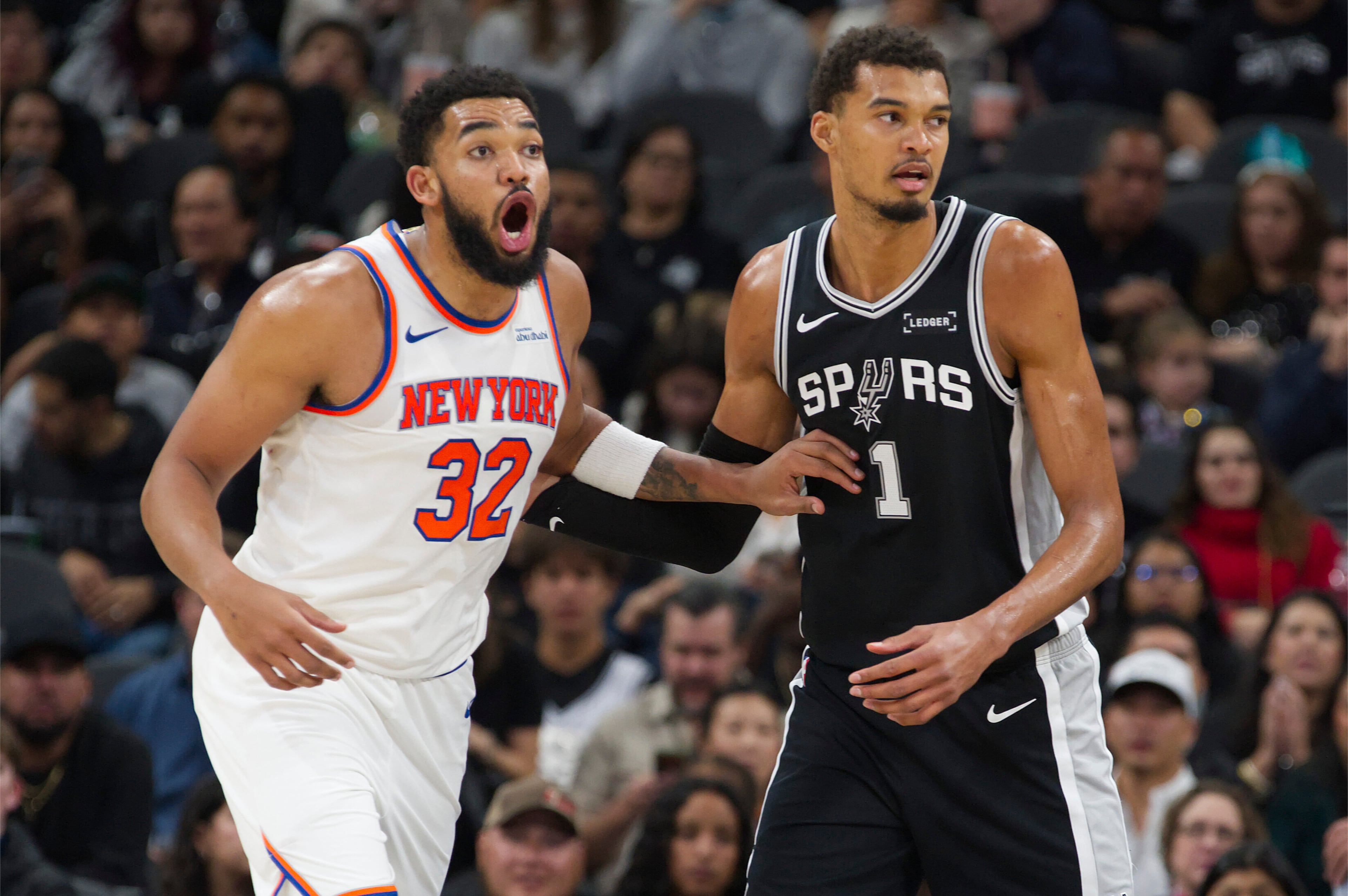 Knicks Spurs Basketball