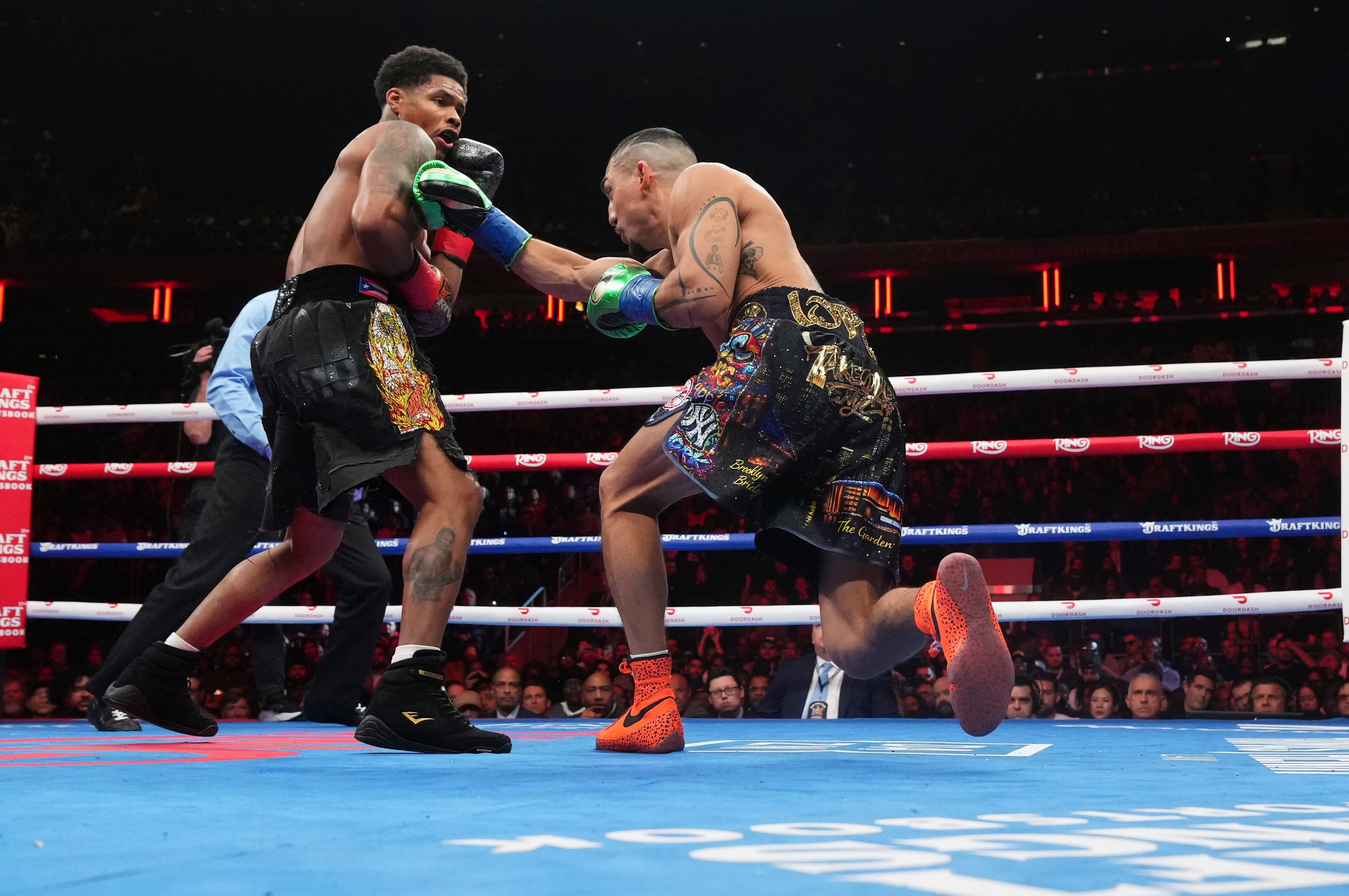 Lopez Stevenson Boxing