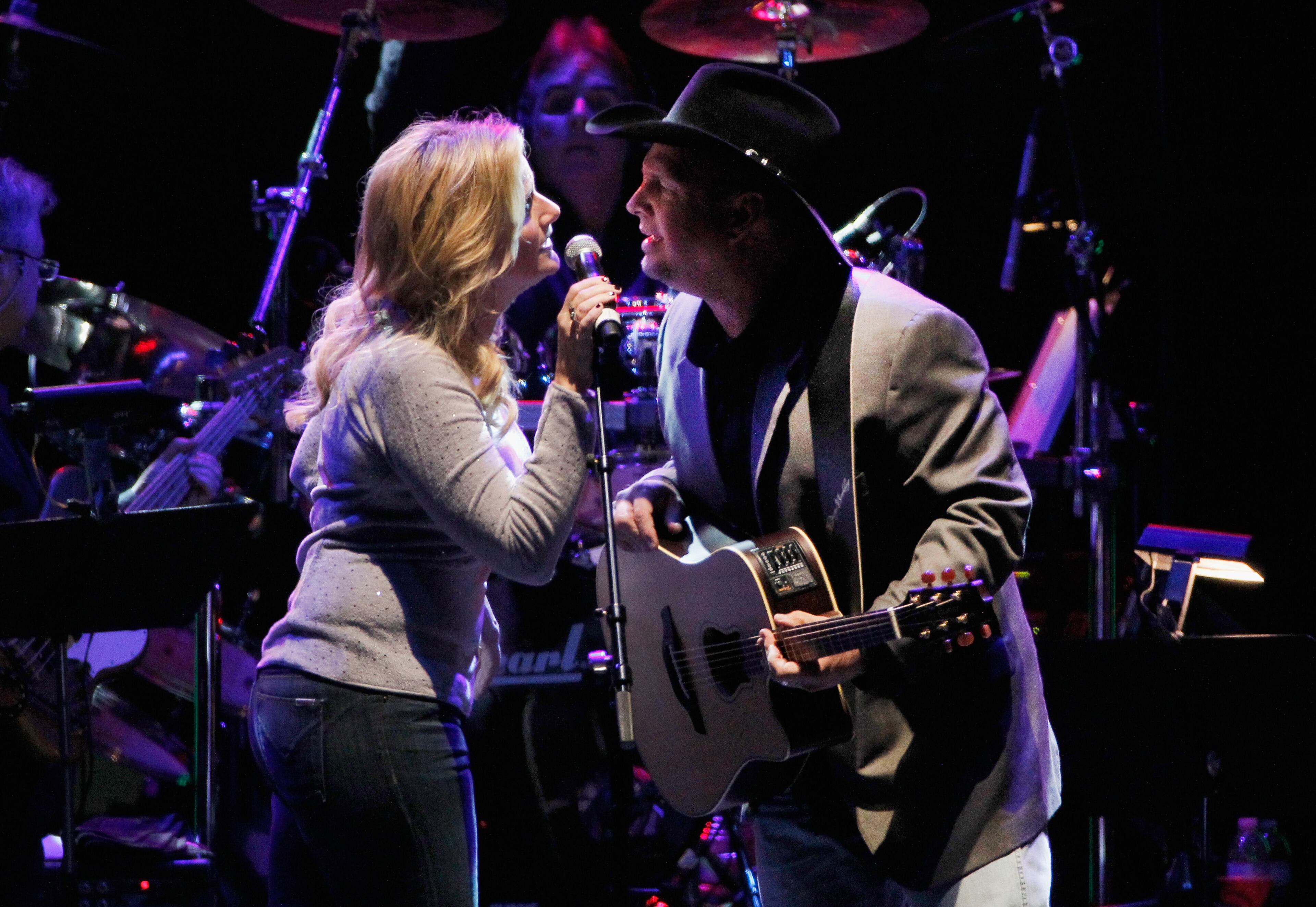 The husband-wife country superstars play a record seven shows at Philips Arena, the kickoff to their worldwide tour. It's been 18 years since Brooks performed in Atlanta.