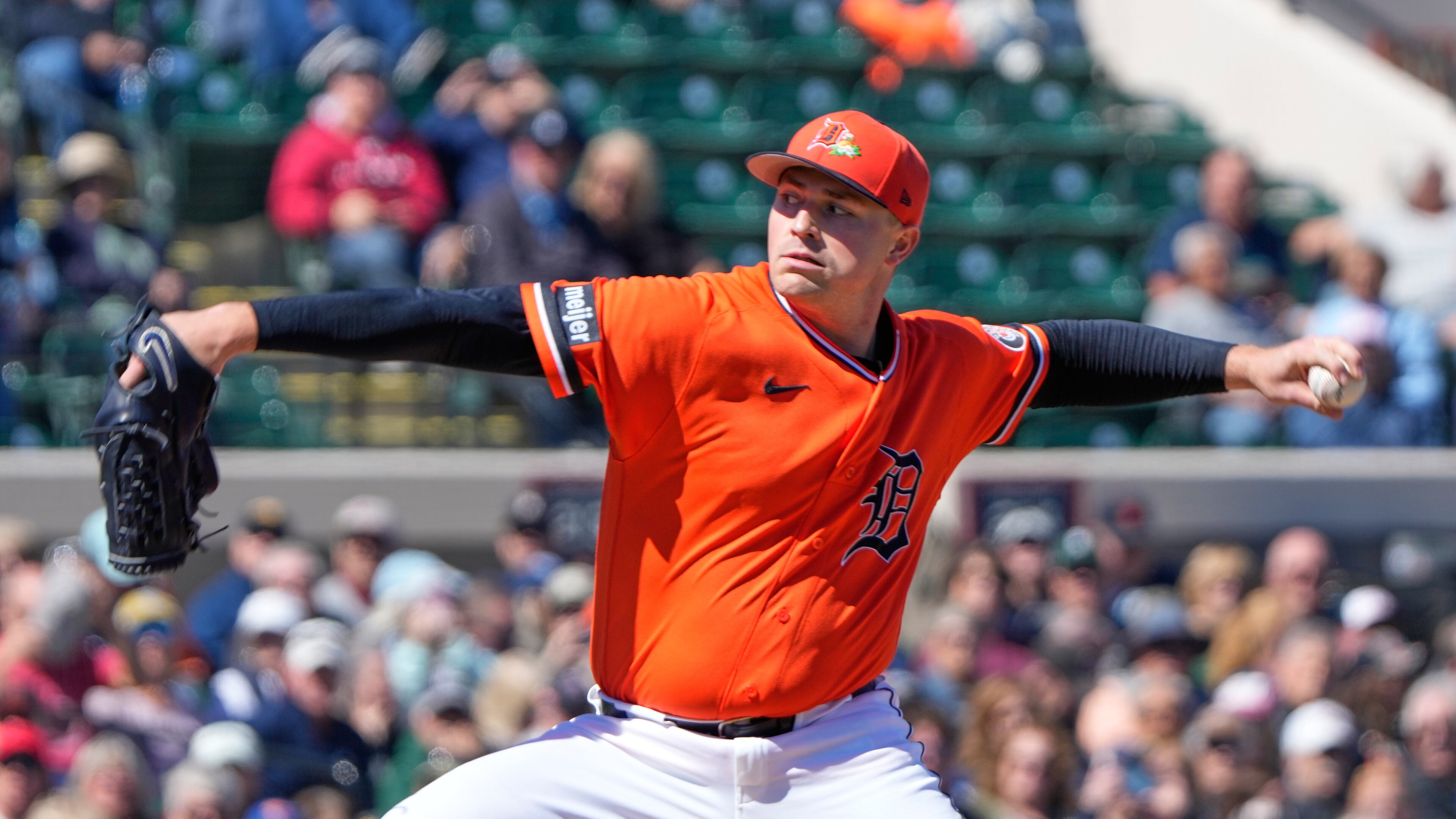 Detroit Tigers starting pitcher Tarik Skubal throws against the Minnesota Twins in the first inning of a spring training baseball game, Monday, Feb. 23, 2026, in Lakeland, Fla. (AP Photo/John Raoux)