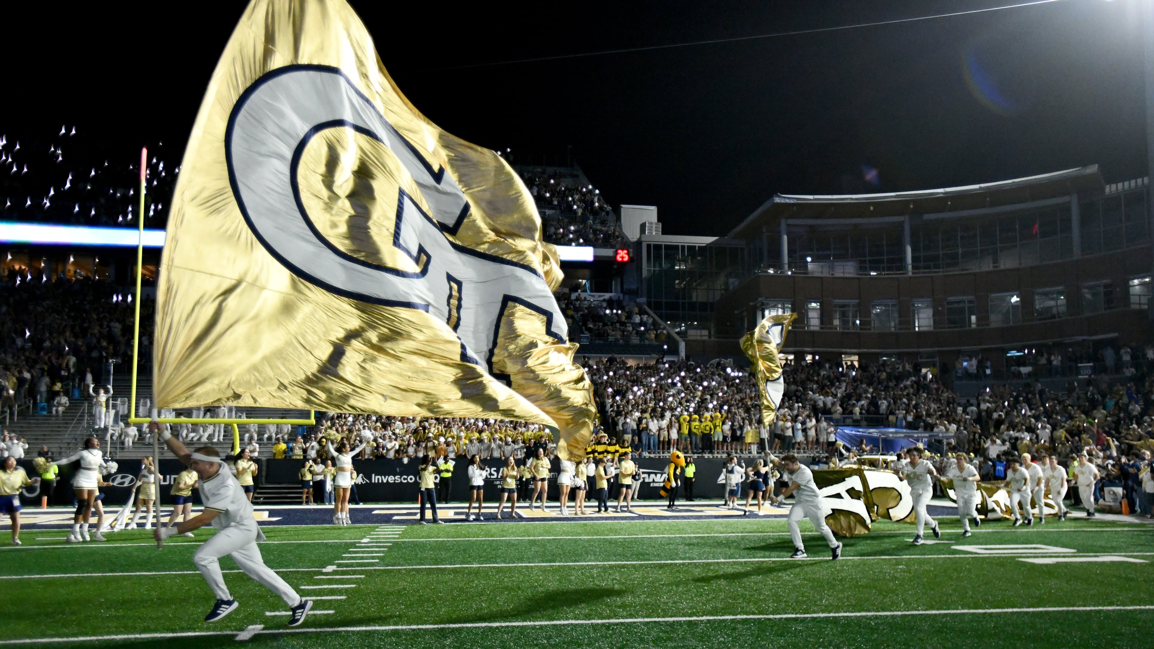 Heightened demand for Georgia Tech season tickets contributed to a 55% rise in donations to the school’s TECH Fund, and the baseball program set a record for season tickets sold. (Hyosub Shin/AJC)