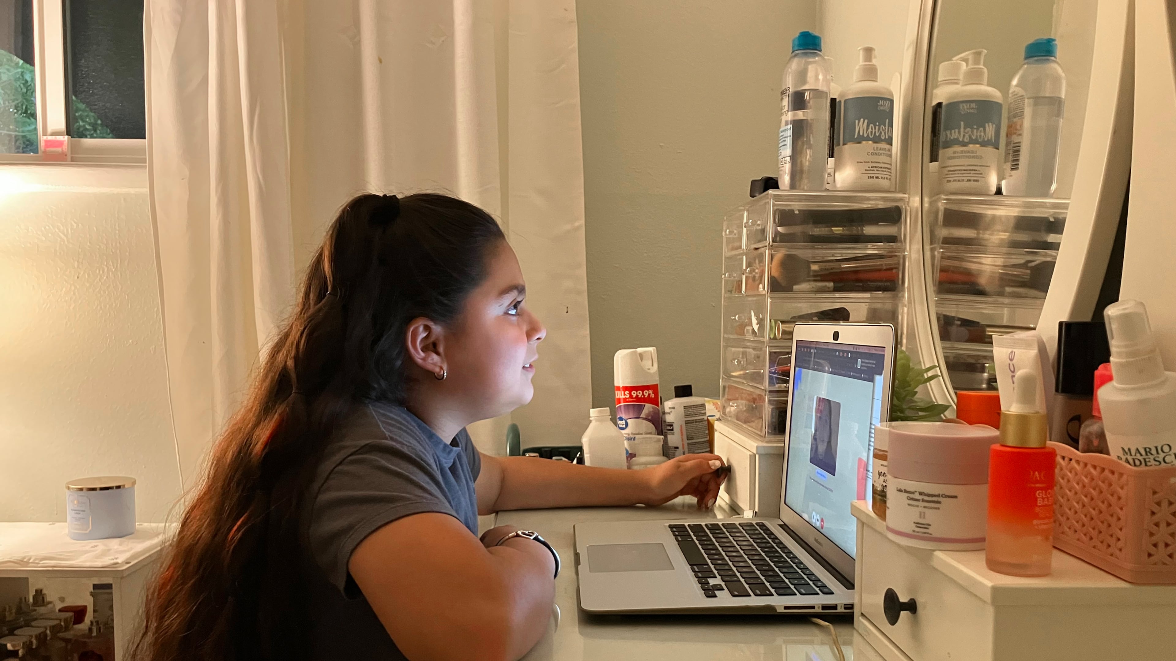 Anjelah Salazar, a fifth grader at Stanton Elementary School in Glendora, California, has been taking advantage of free virtual therapy sessions, run through Hazel Health, to help her control her panic attacks. (Molly Castle Work/KFF Health News/TNS)