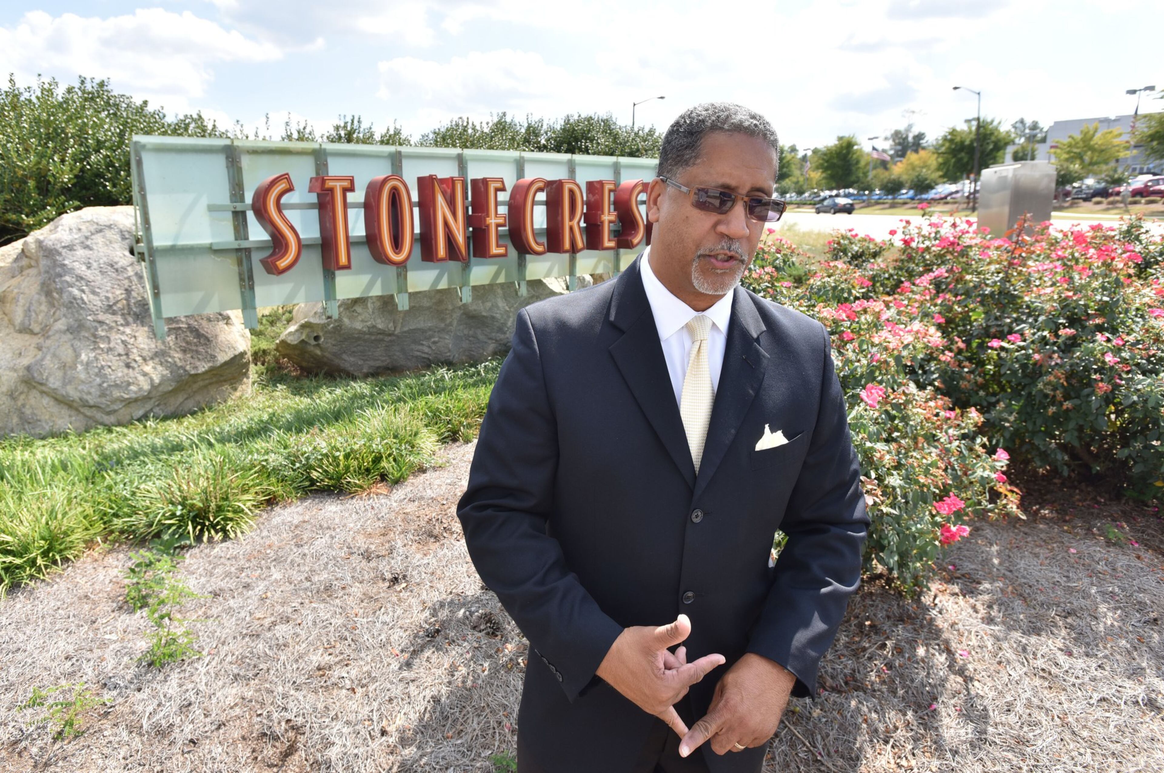 Jason Lary, president of Stonecrest Yes organization, talked about why he believed the area should become a city at Stonecrest Mall on Tuesday, Oct. 4, 2016. Stonecrest incorporated in 2017. (Hyosub Shin/AJC)