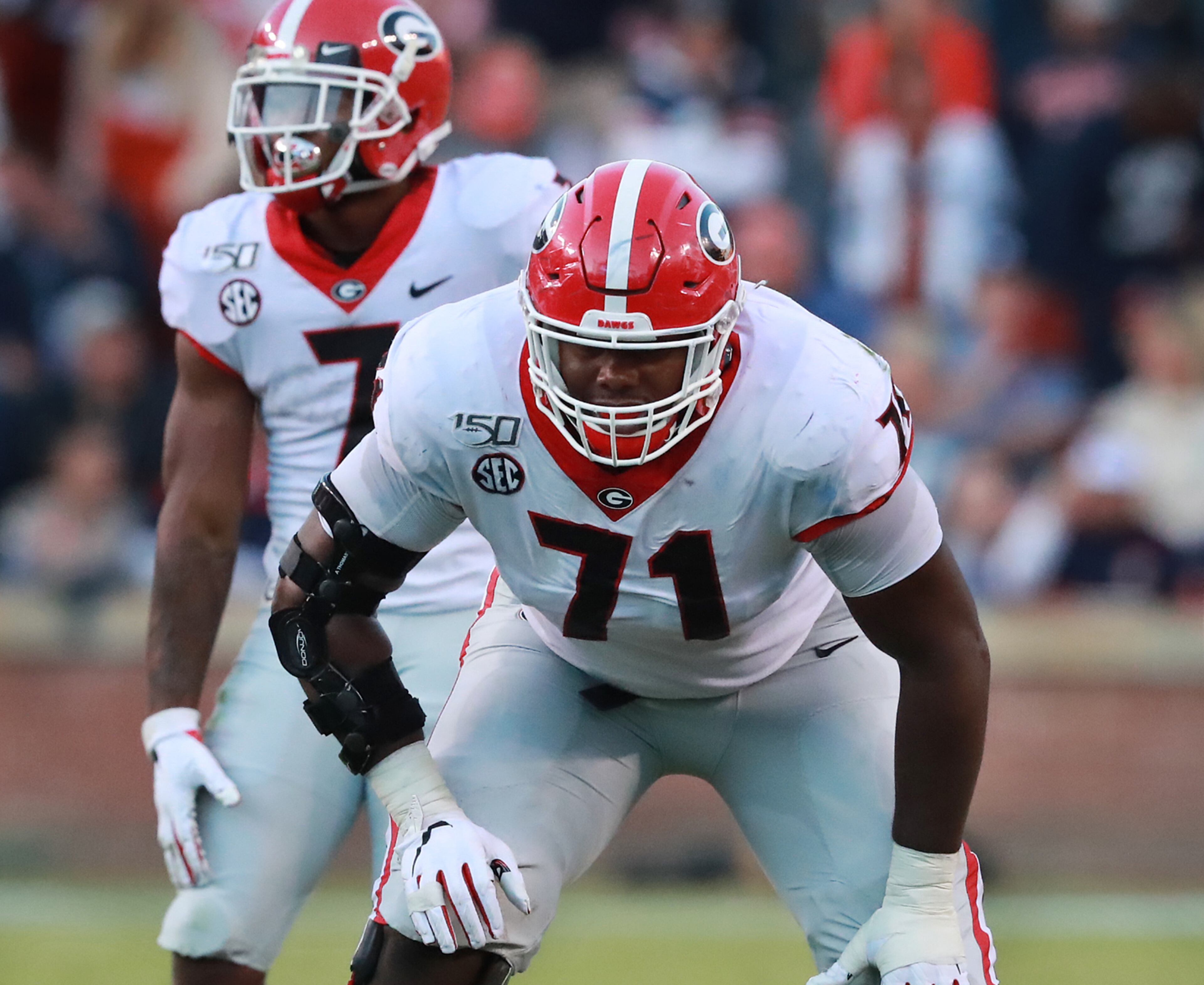 November 16, 2019 Auburn: Georgia offensive tackle Andrew Thomas lines up against Auburn in a NCAA college football game on Saturday, November 16, 2019, in Auburn. Curtis Compton/ccompton@ajc.com