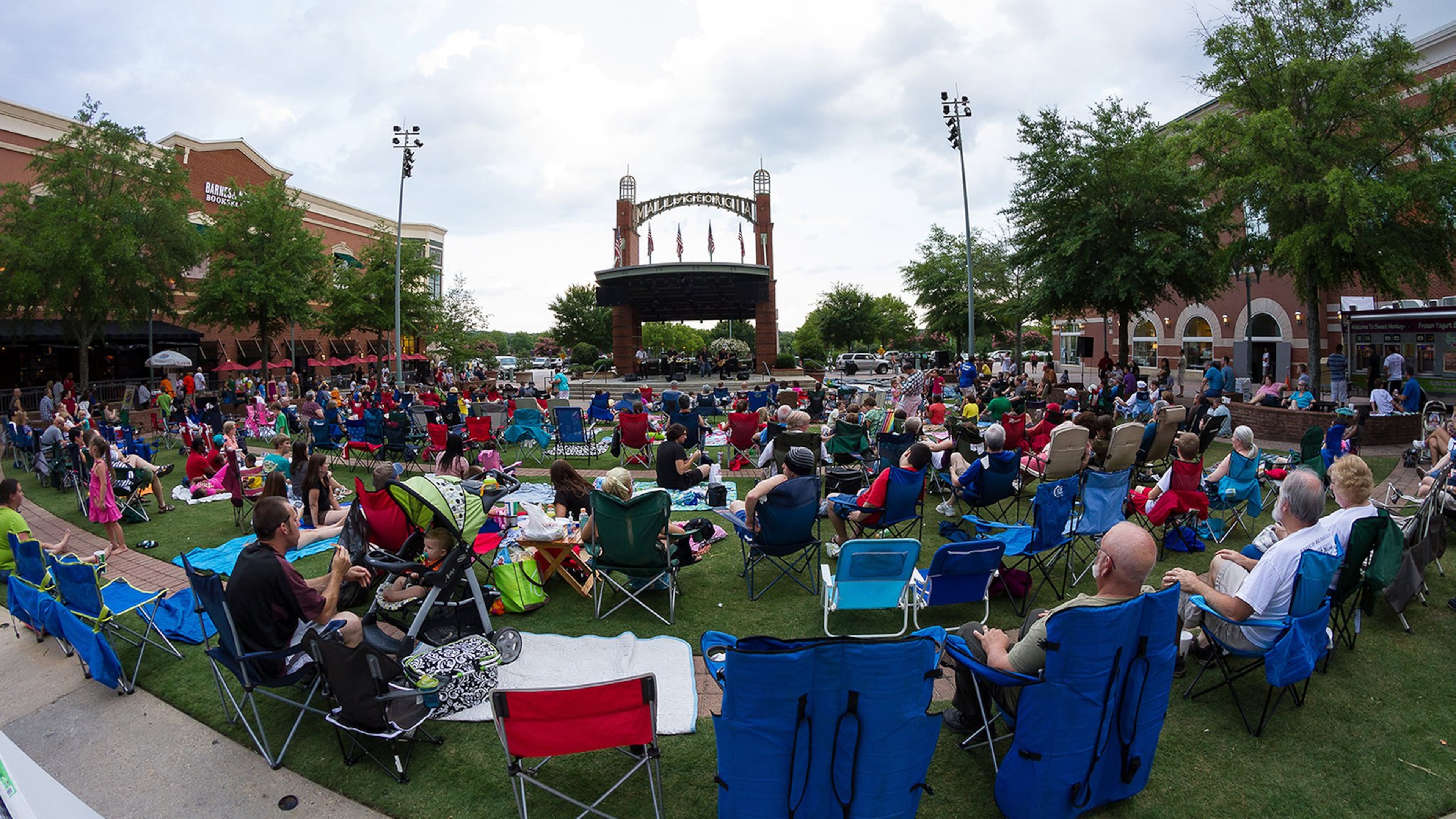 Outdoor movies at the Mall of Georgia. CONTRIBUTED BY SIMON — MALL OF GEORGIA